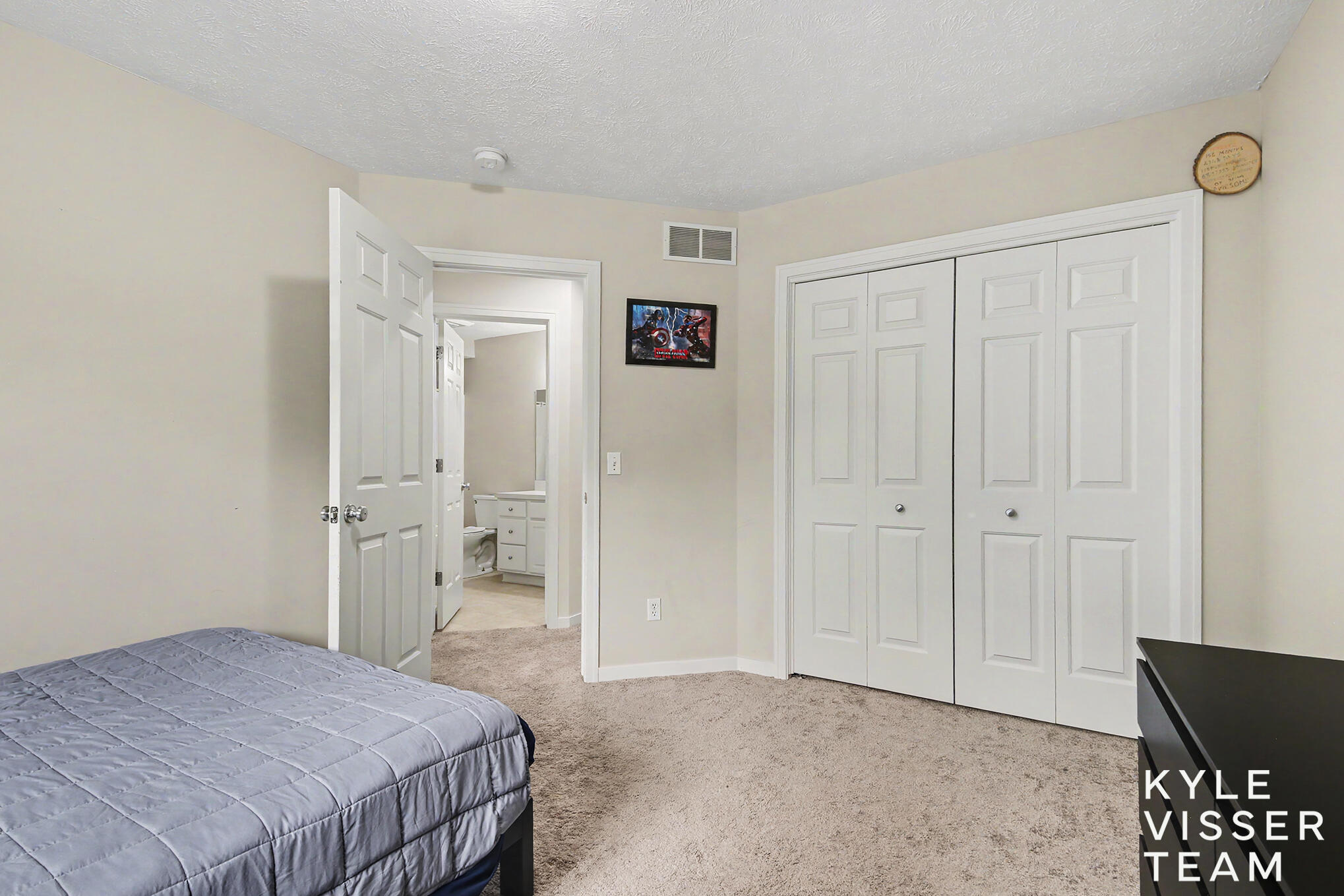 3315 Falcon Ridge Drive NE Grand Rapids MI 49525