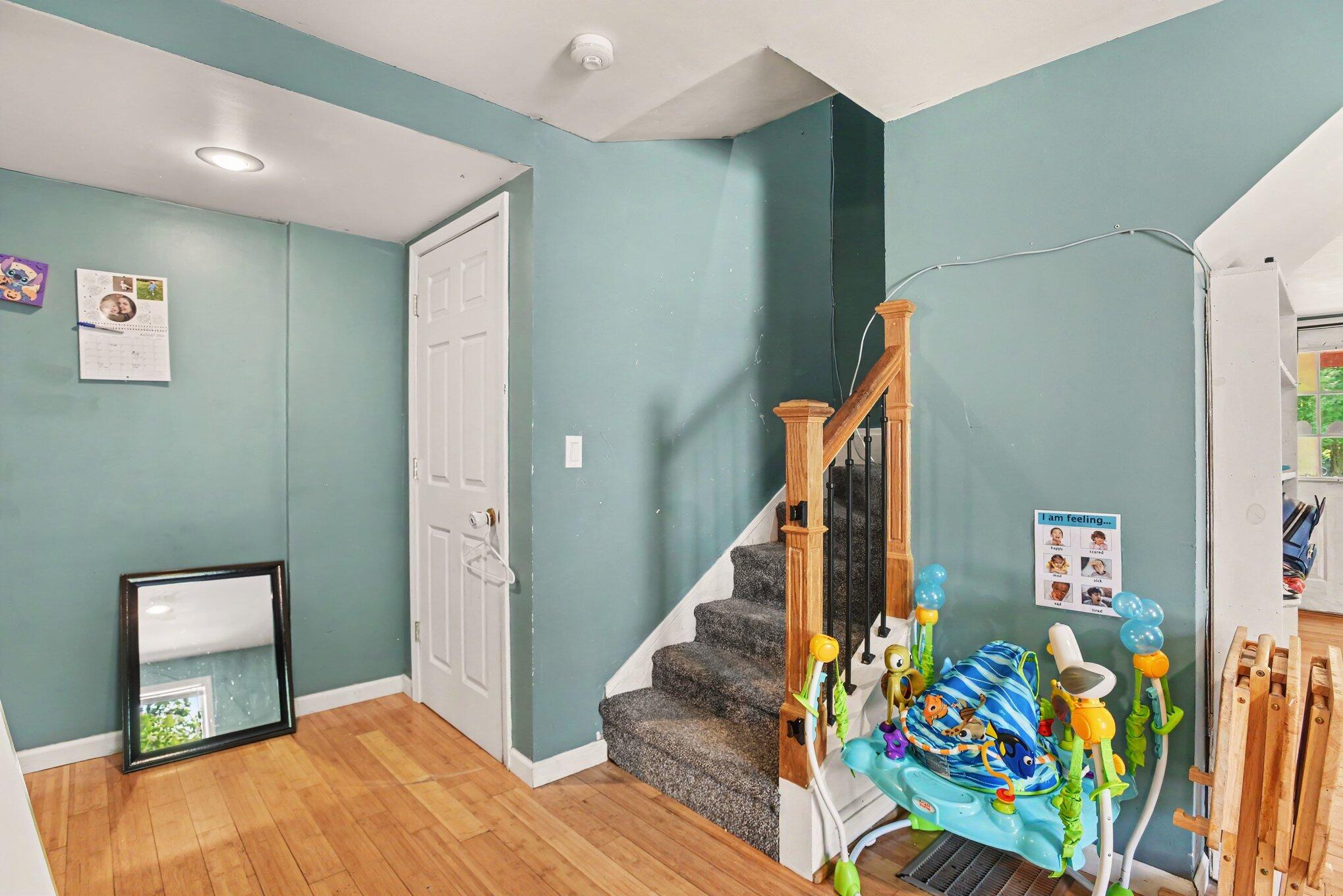 7043 Liggett Street Kalamazoo MI 49048
