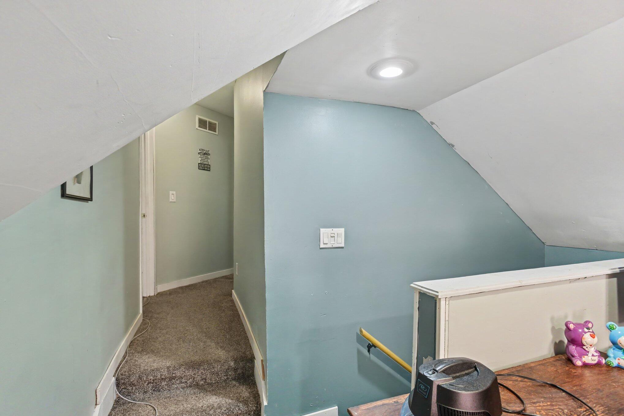 7043 Liggett Street Kalamazoo MI 49048