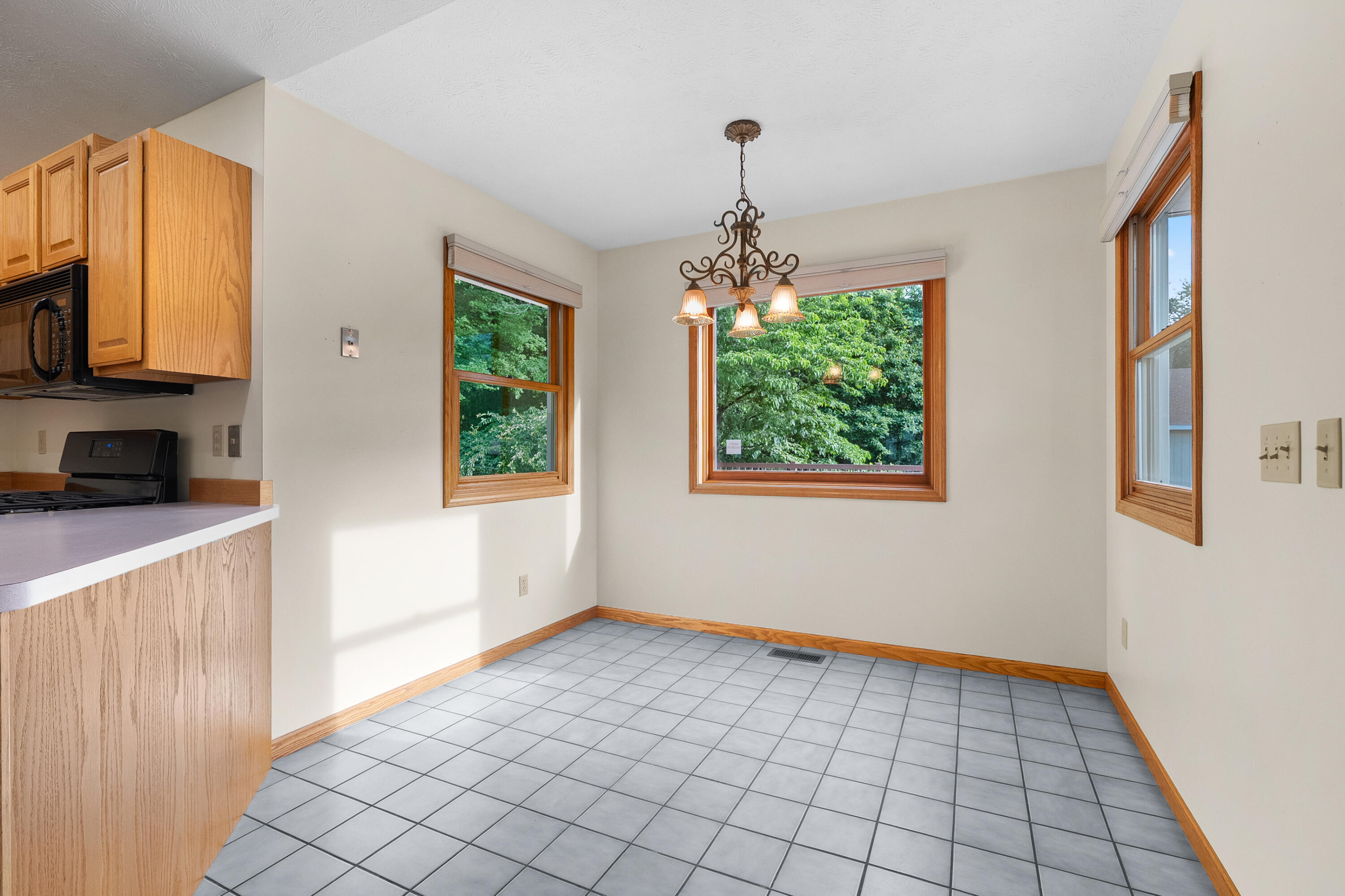 9433 E H Avenue Kalamazoo MI 49048