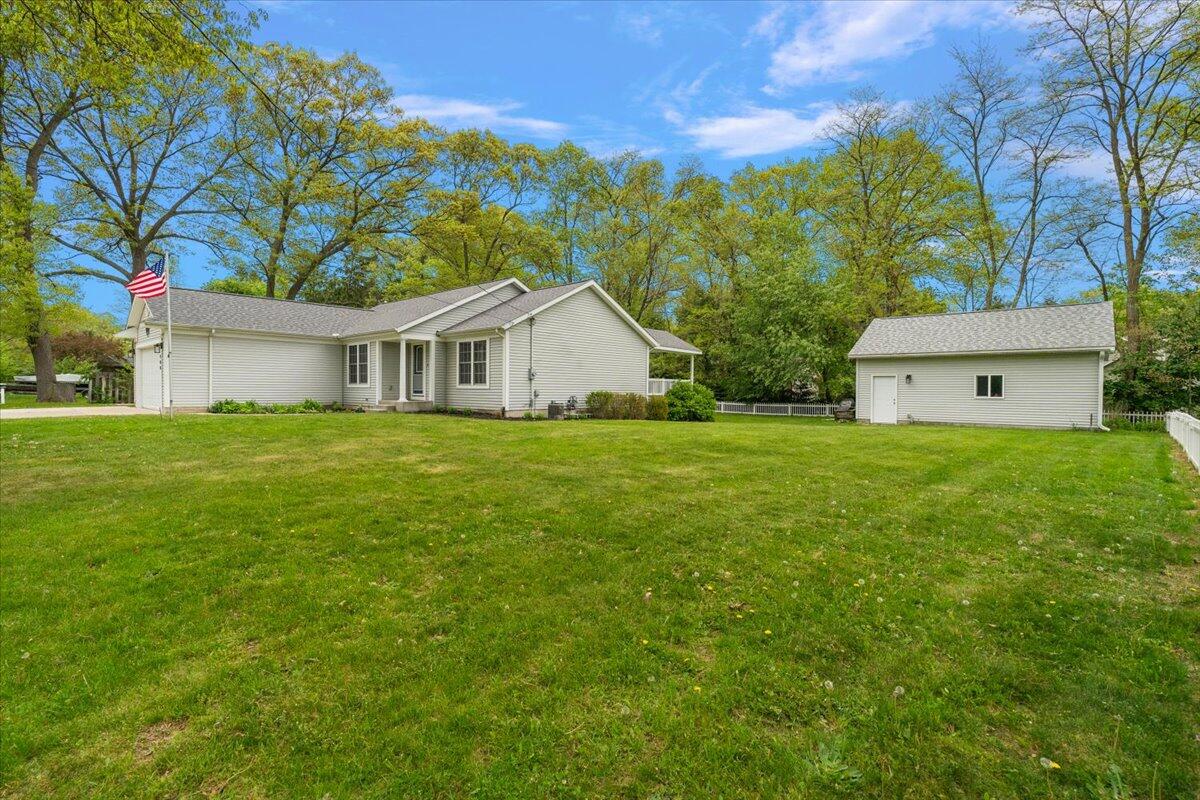 900 Andree Road Muskegon MI 49445