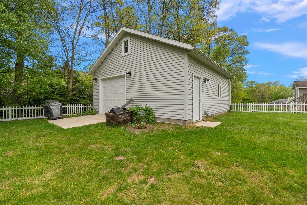 900 Andree Road Muskegon MI 49445