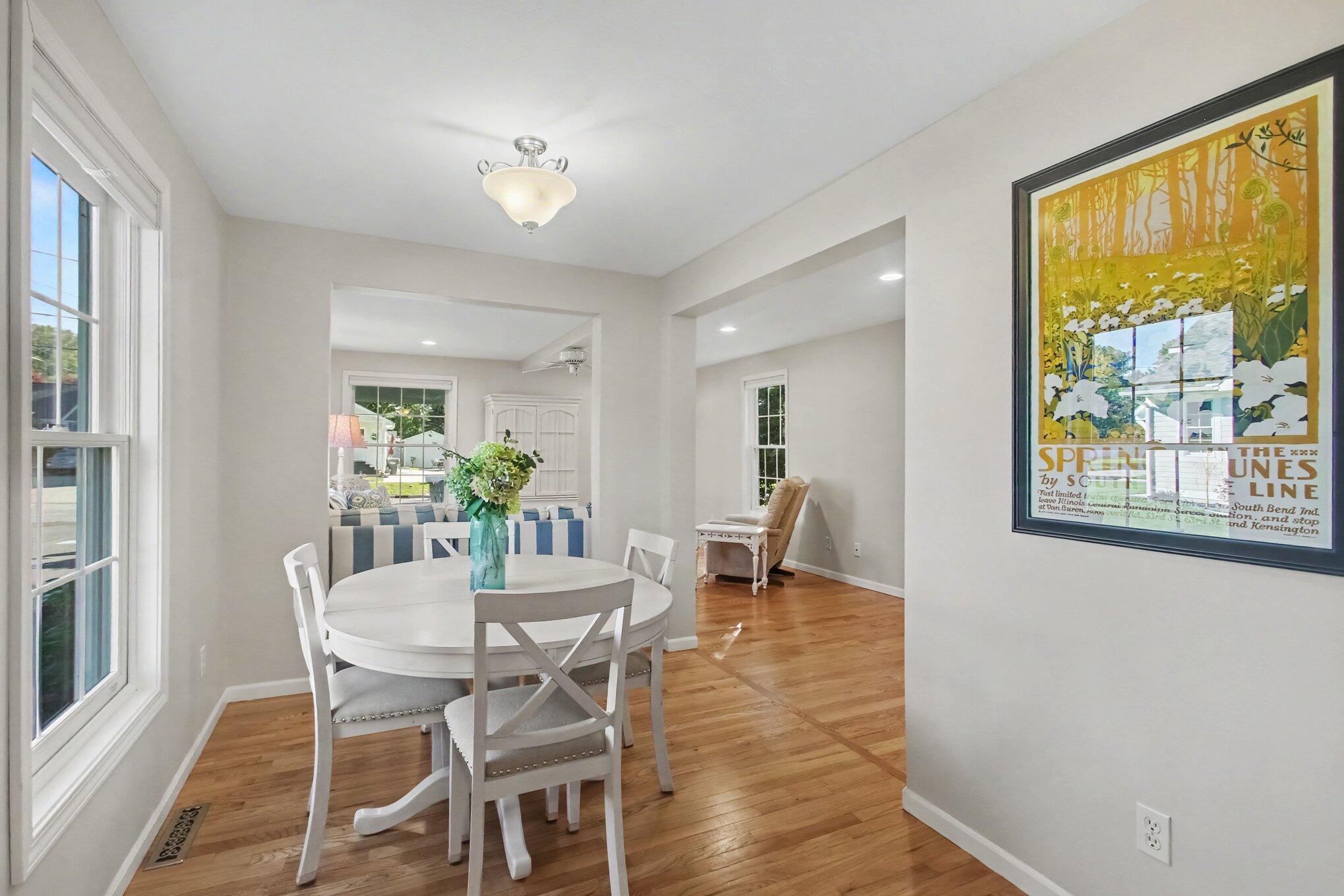 858 Saint Joseph Street South Haven MI 49090