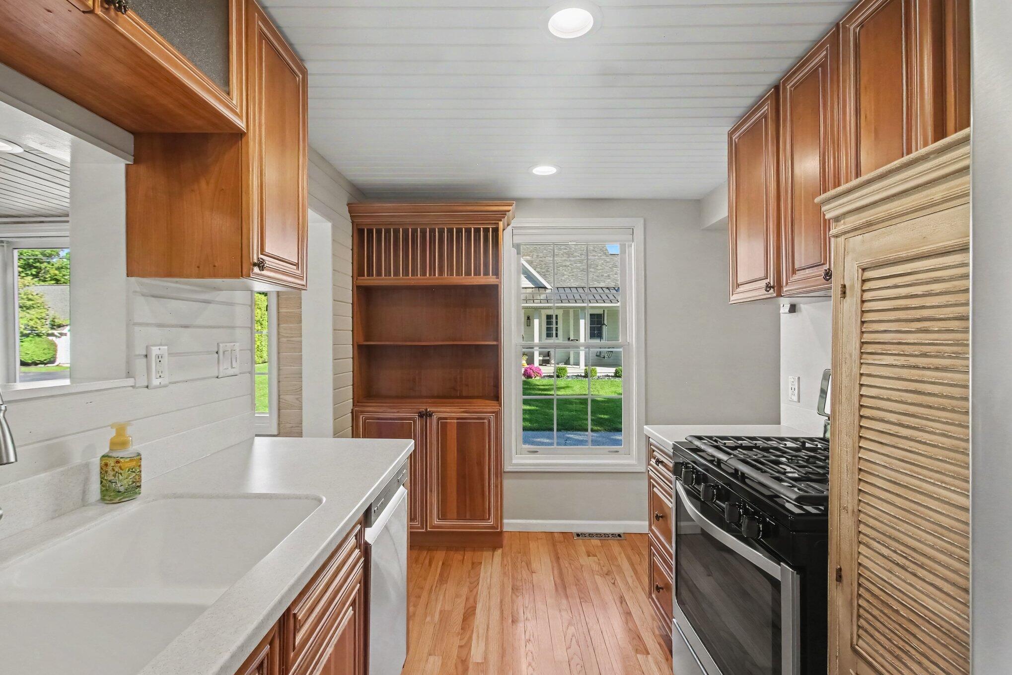 858 Saint Joseph Street South Haven MI 49090