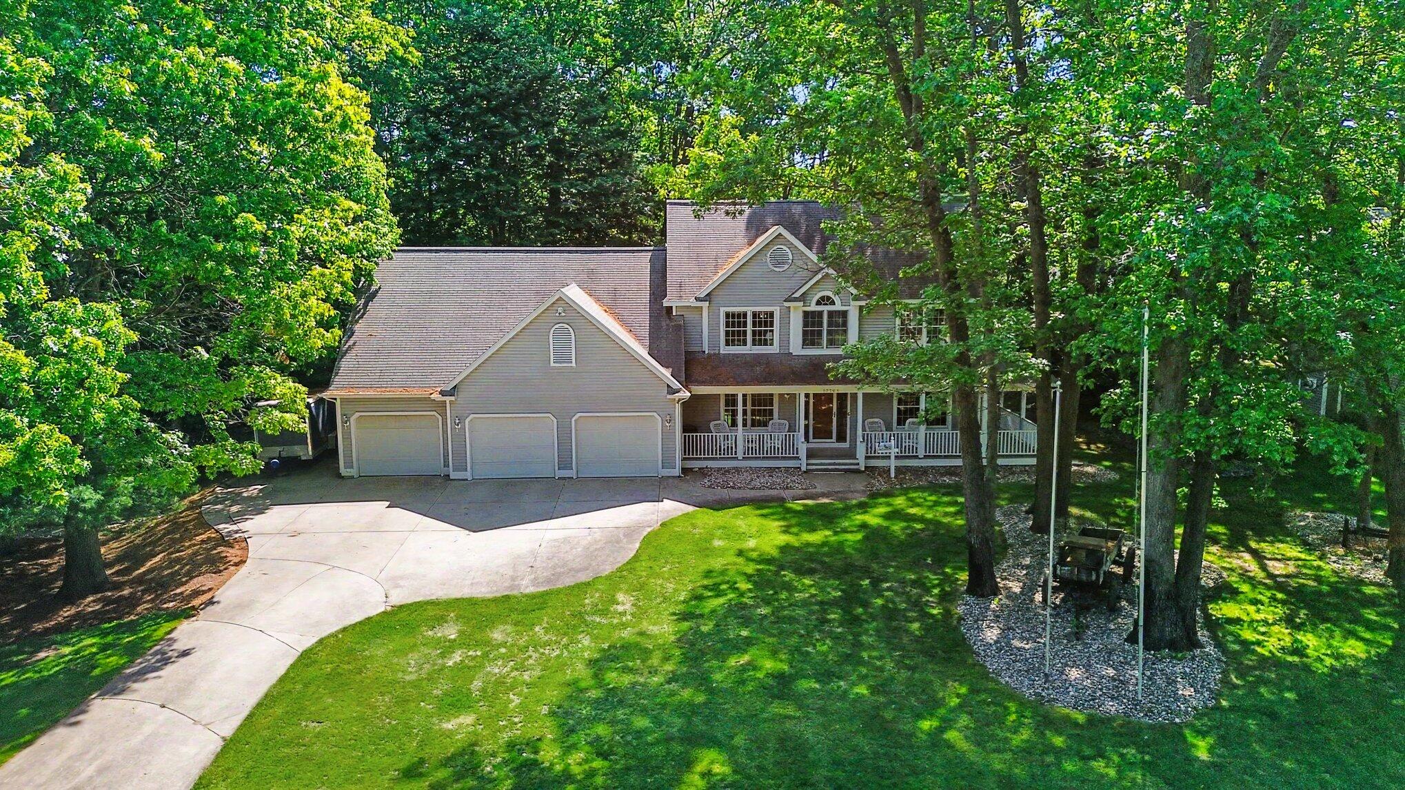 13784 Hofma Drive Grand Haven MI 49417