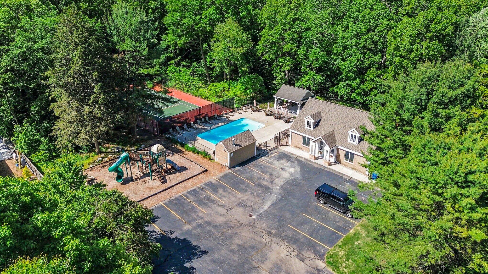 13784 Hofma Drive Grand Haven MI 49417