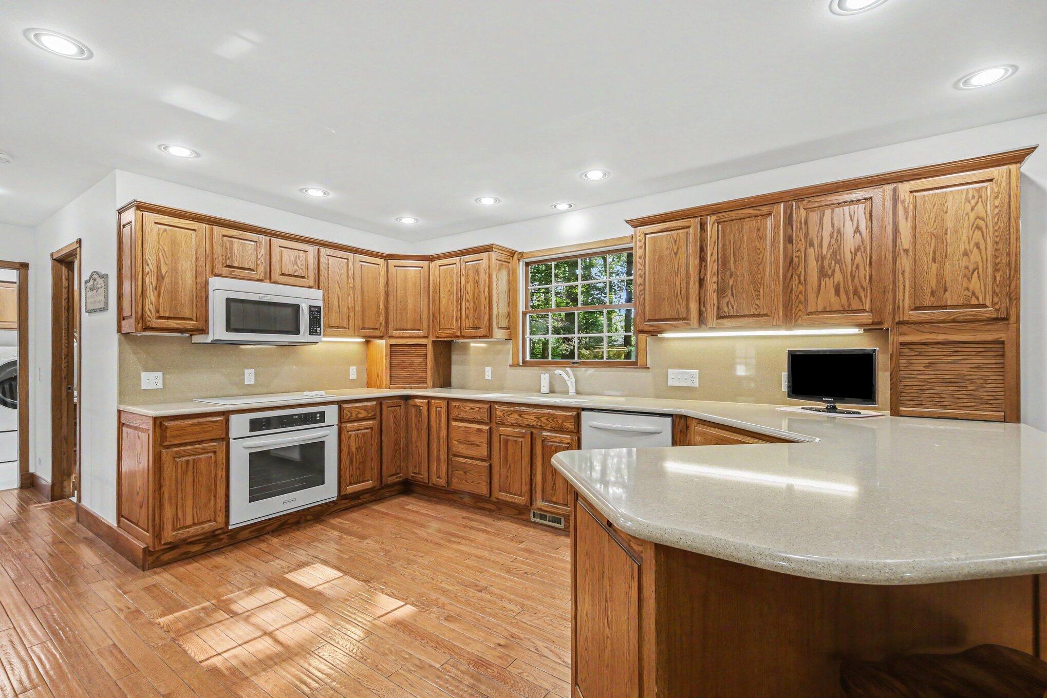 13784 Hofma Drive Grand Haven MI 49417