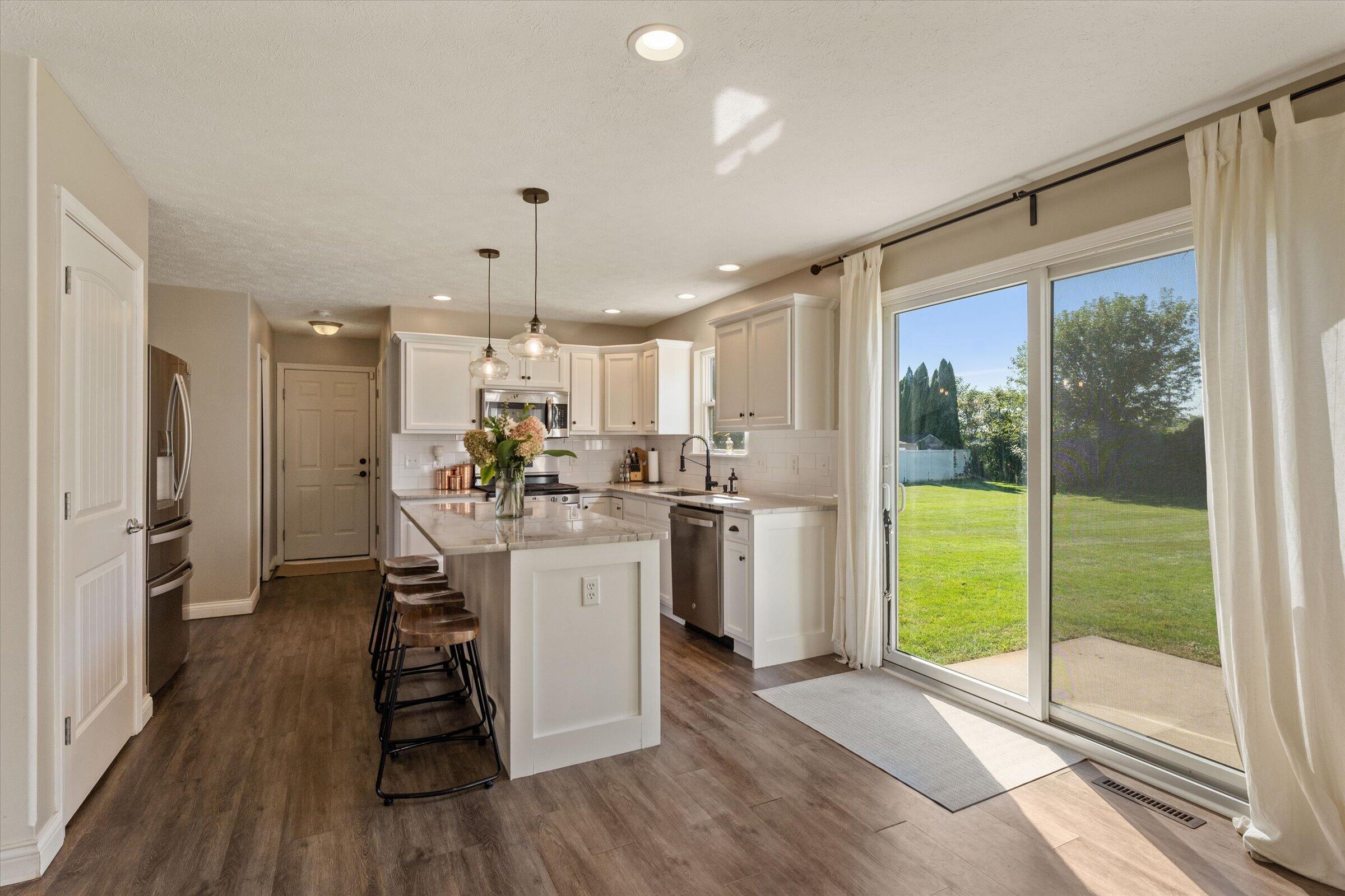 69428 Sundance Drive Edwardsburg MI 49112