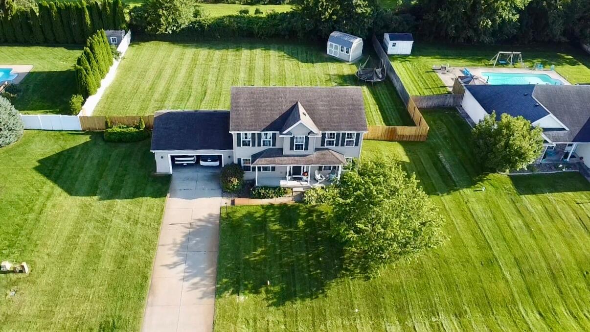 69428 Sundance Drive Edwardsburg MI 49112