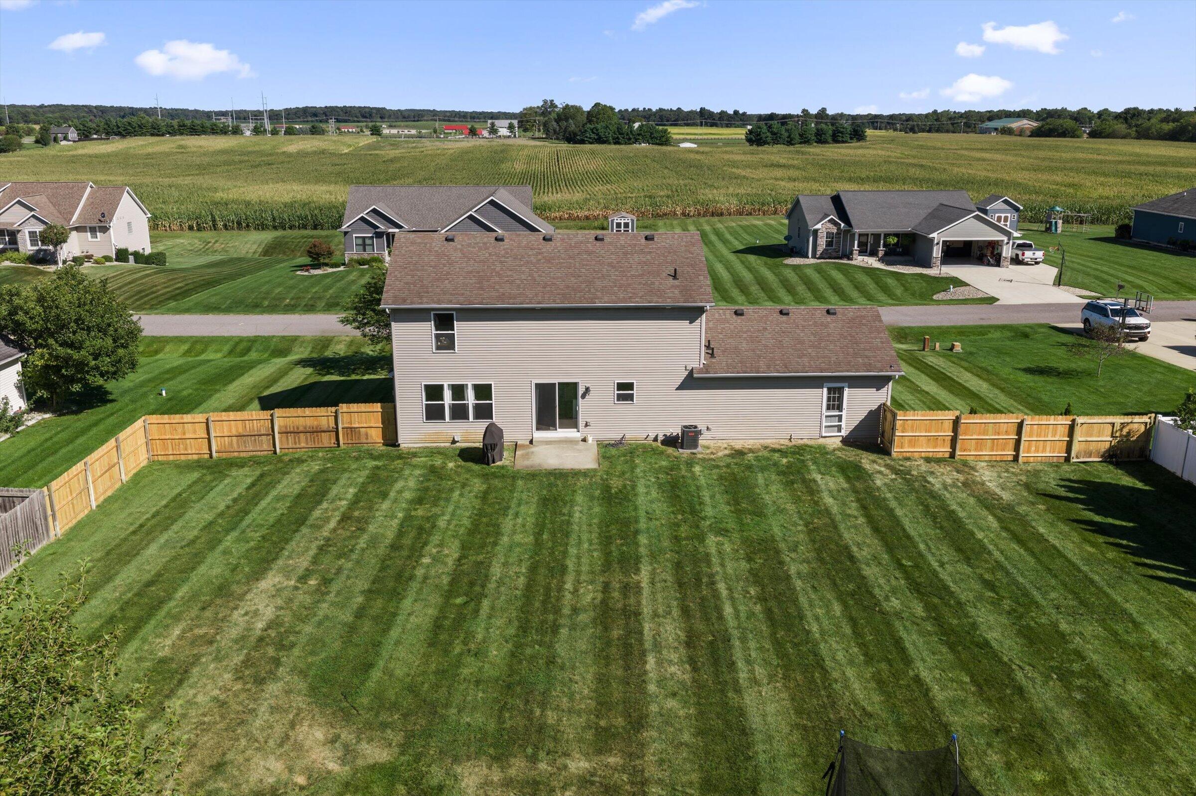 69428 Sundance Drive Edwardsburg MI 49112