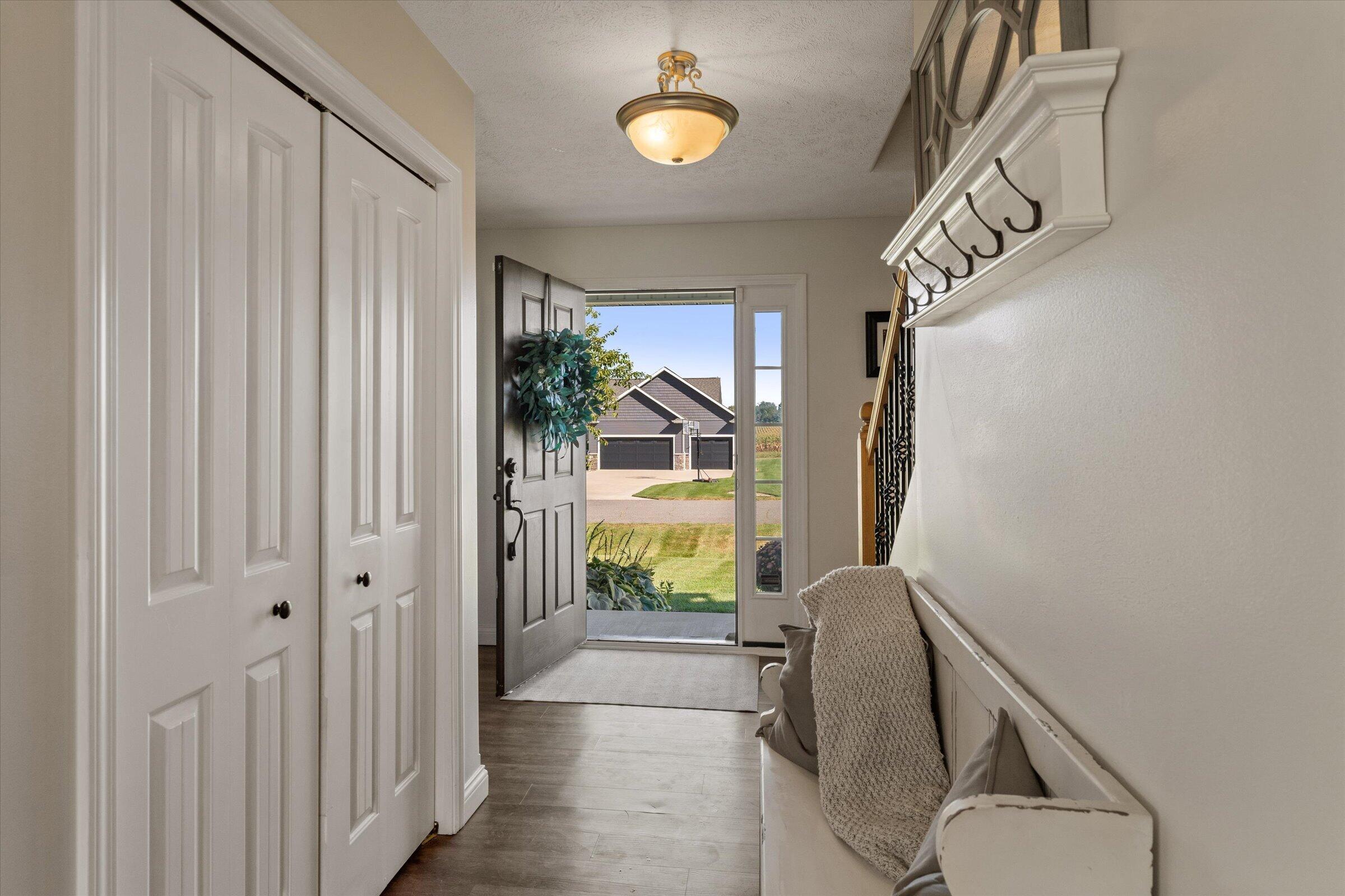 69428 Sundance Drive Edwardsburg MI 49112