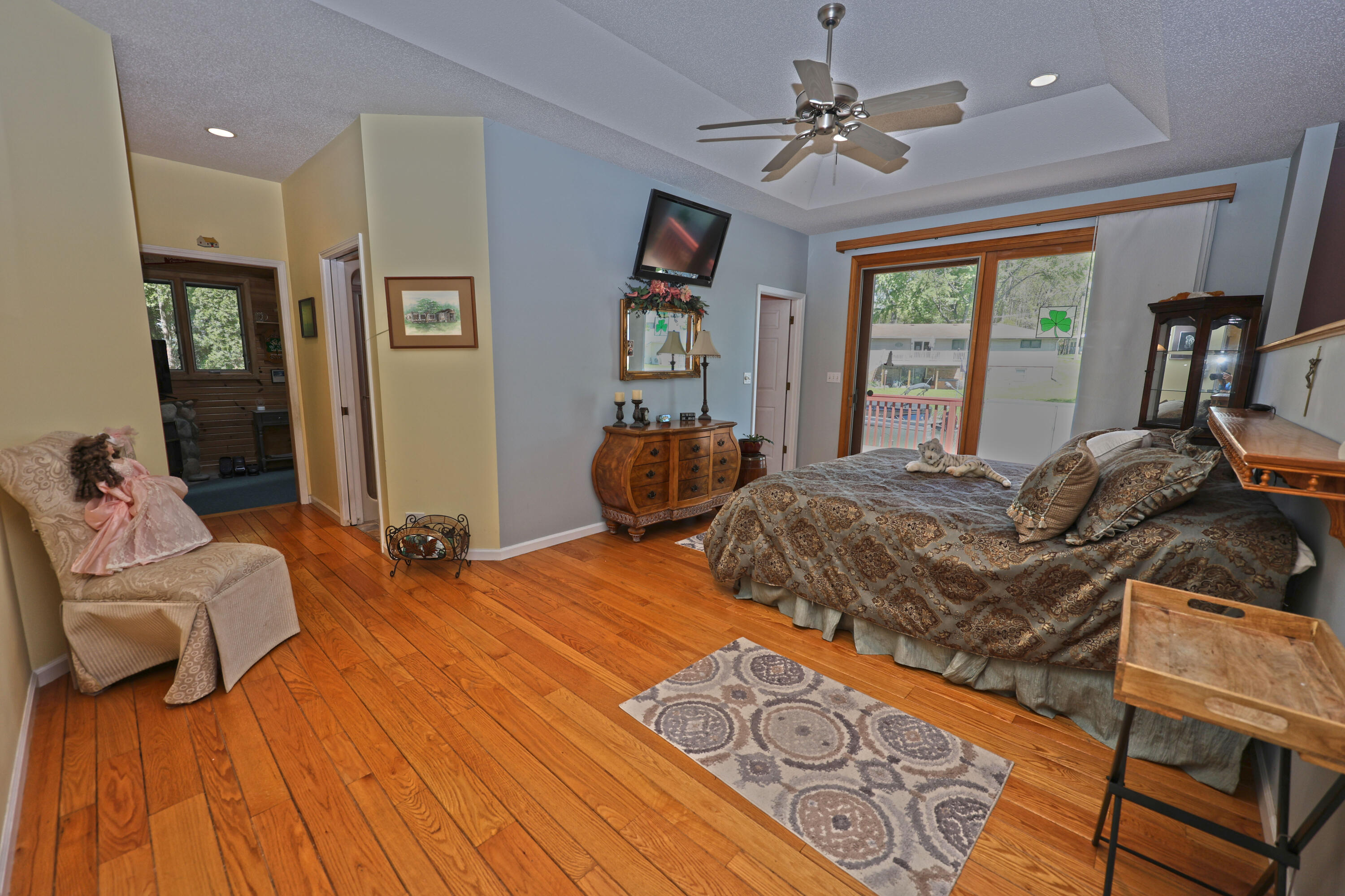 31886 W Lakeshore Drive Dowagiac MI 49047