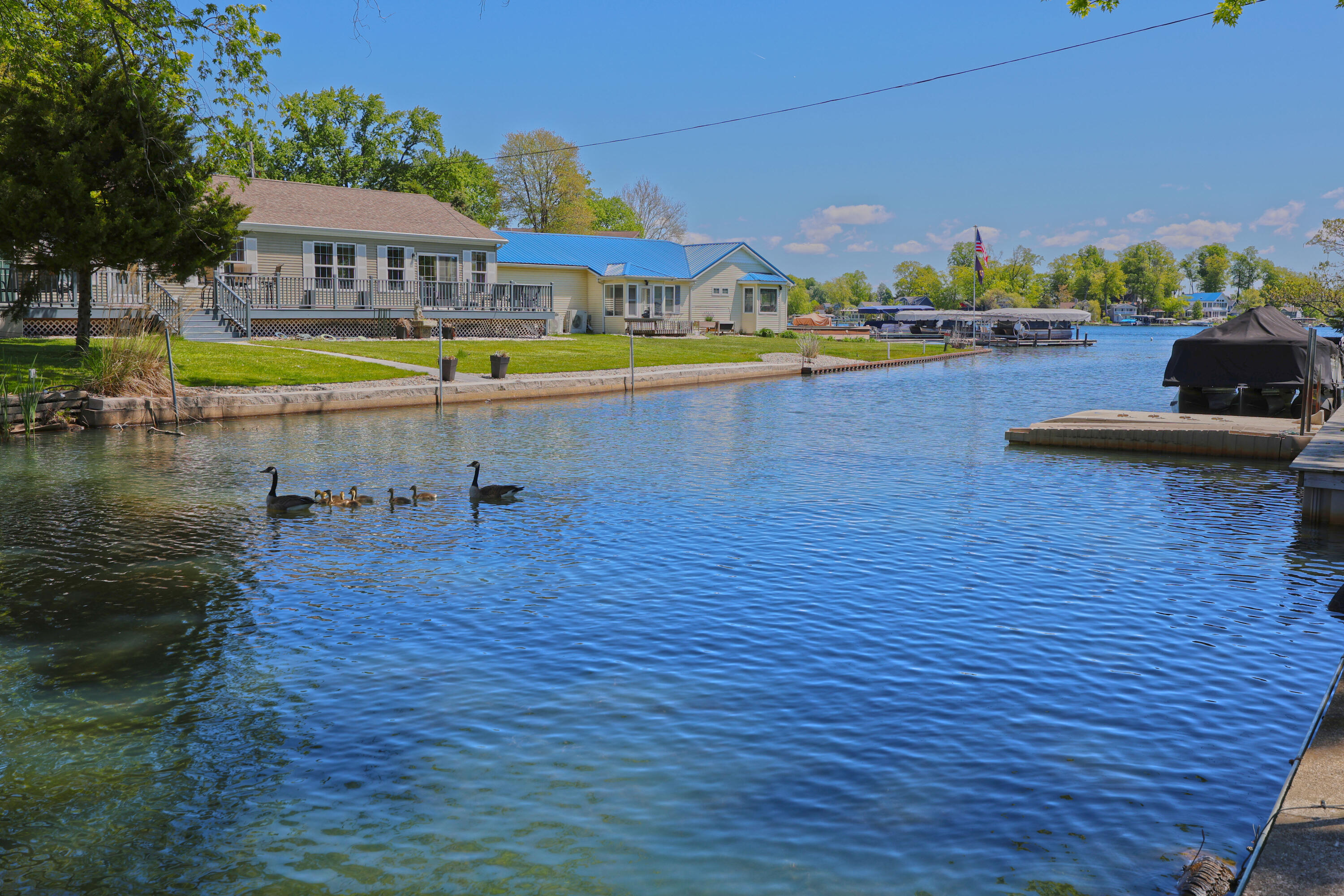 31886 W Lakeshore Drive Dowagiac MI 49047