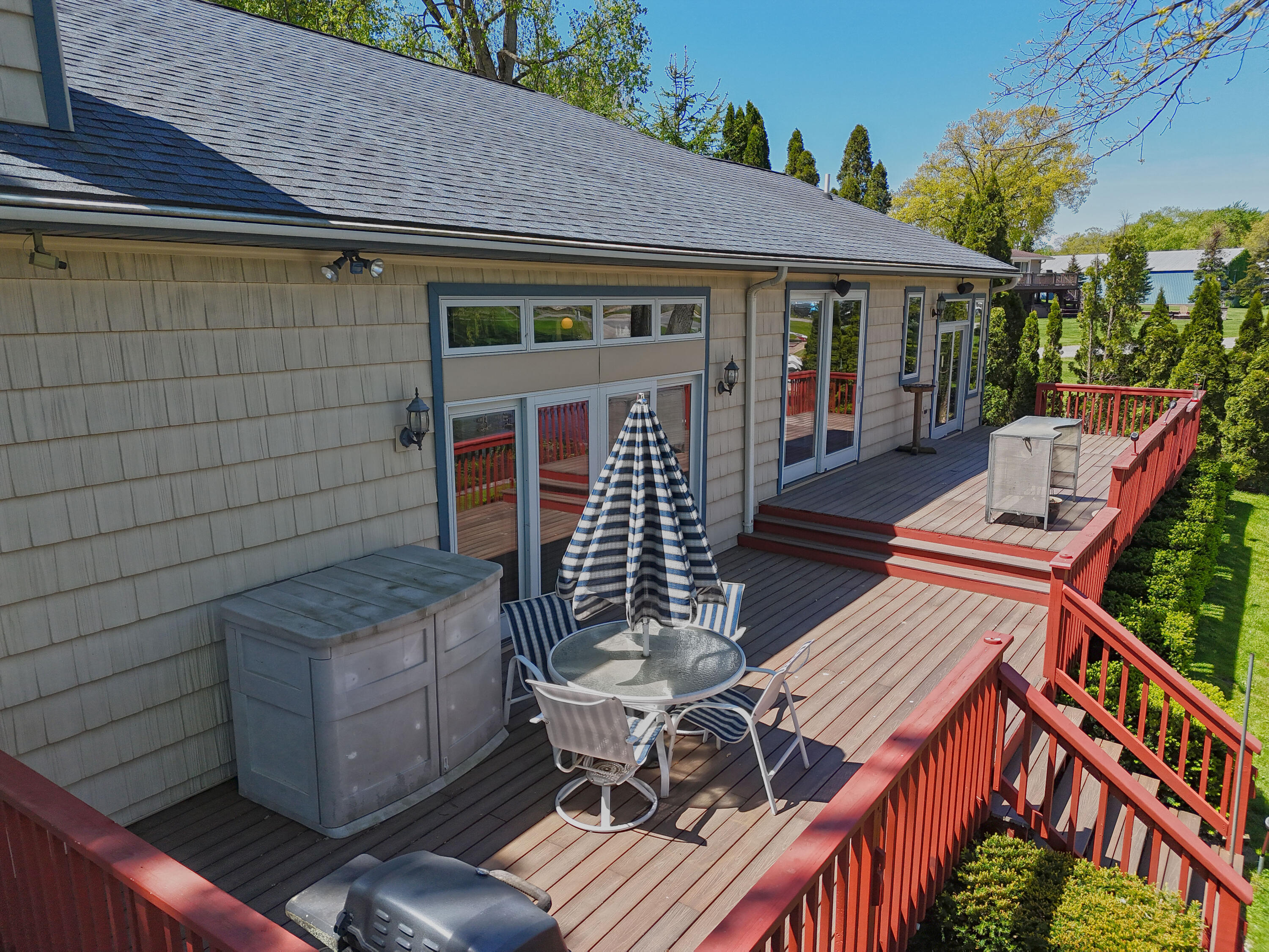 31886 W Lakeshore Drive Dowagiac MI 49047