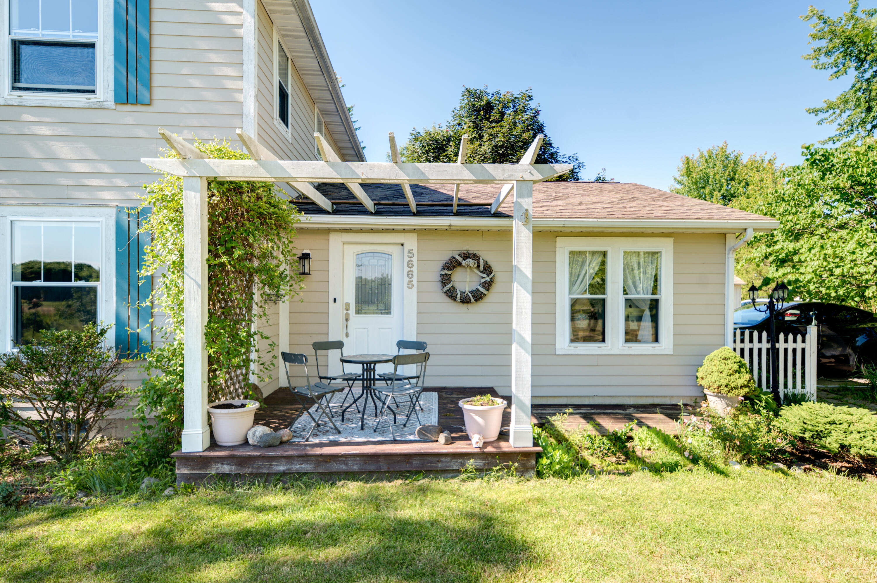 5665 W Phillips Road Three Oaks MI 49128