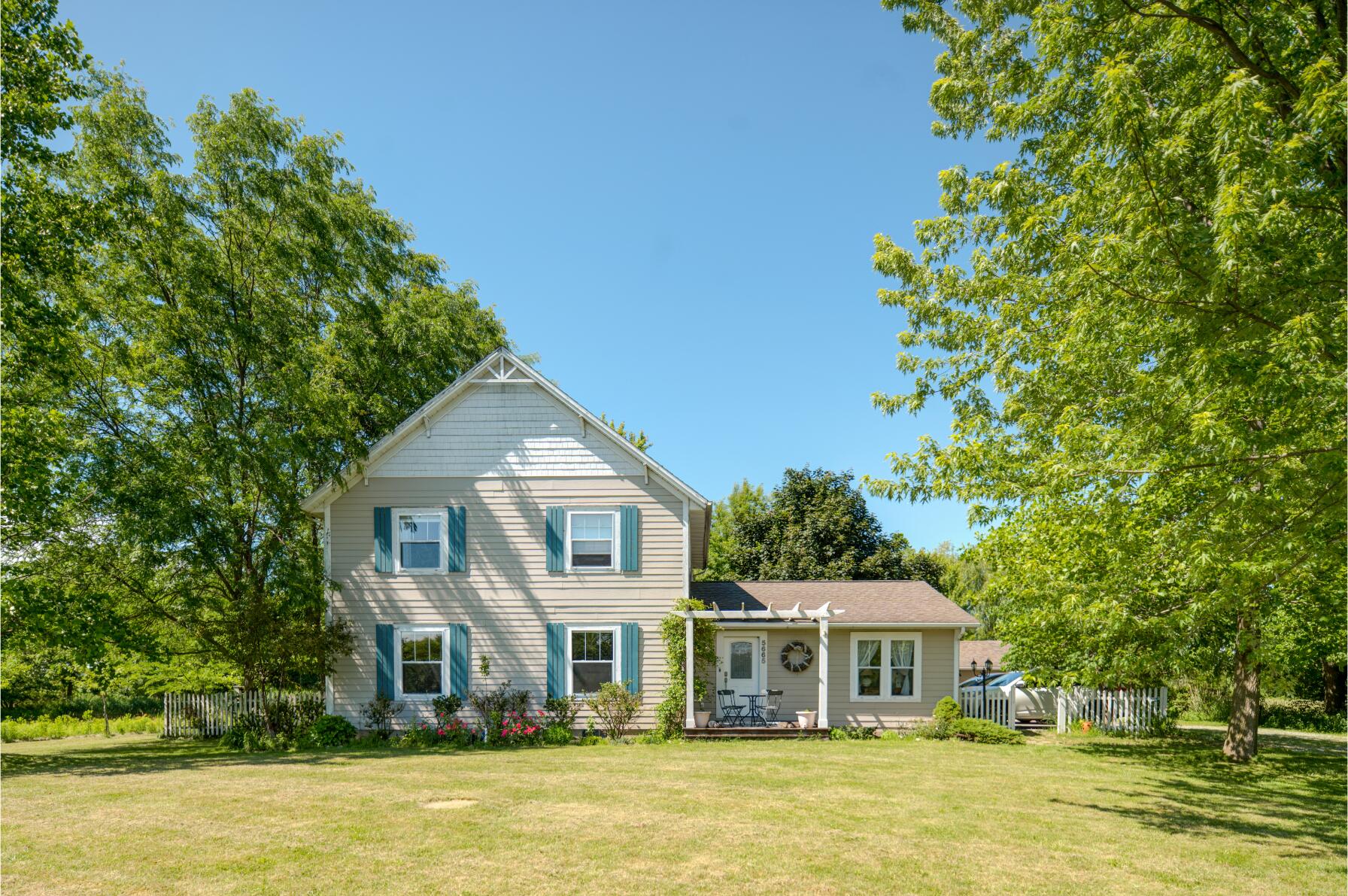 5665 W Phillips Road Three Oaks MI 49128