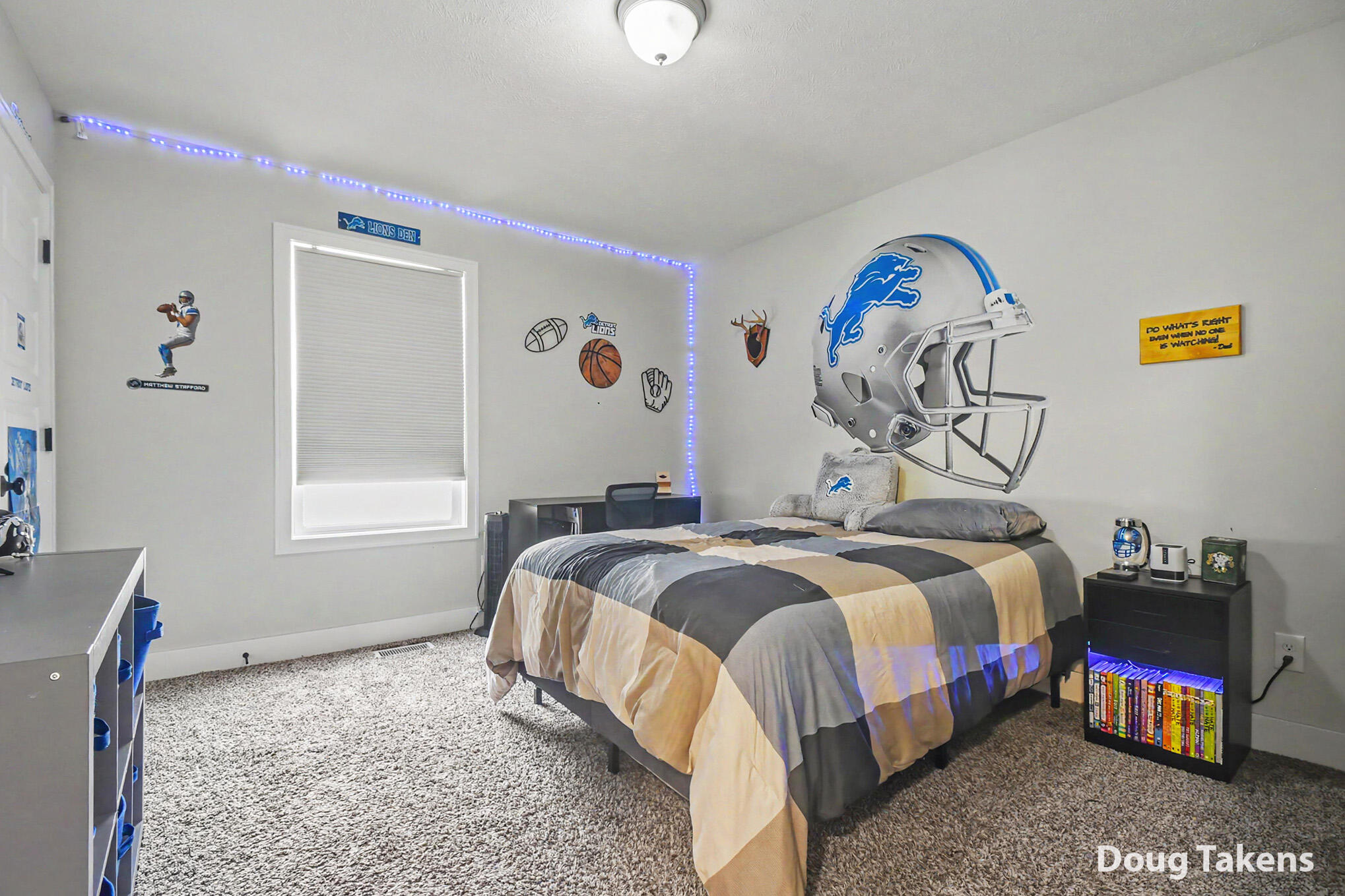 9413 Sunset Ridge Drive NE Rockford MI 49341