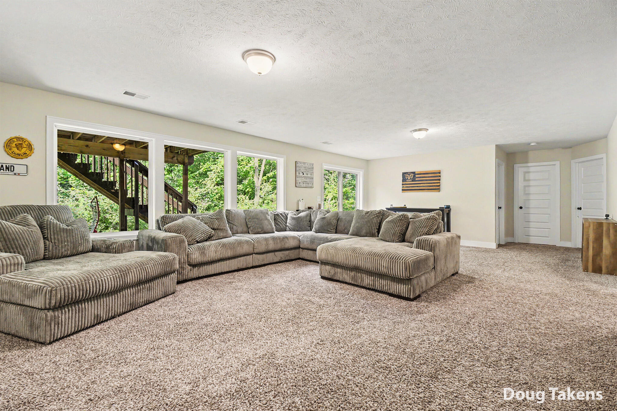 9413 Sunset Ridge Drive NE Rockford MI 49341