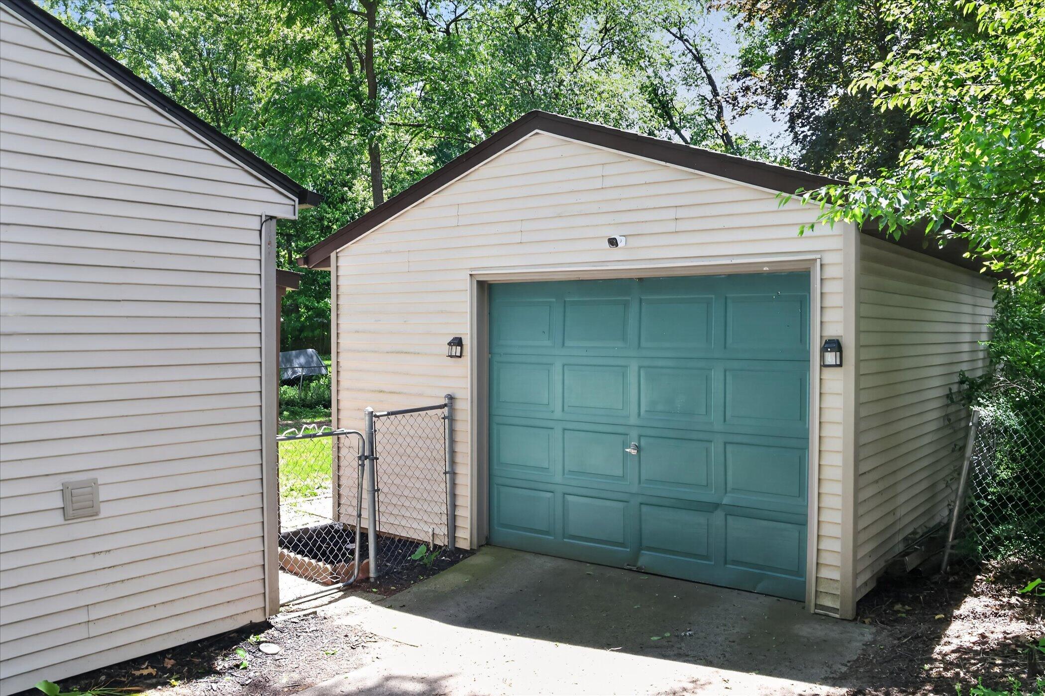 749 Denway Drive Kalamazoo MI 49008
