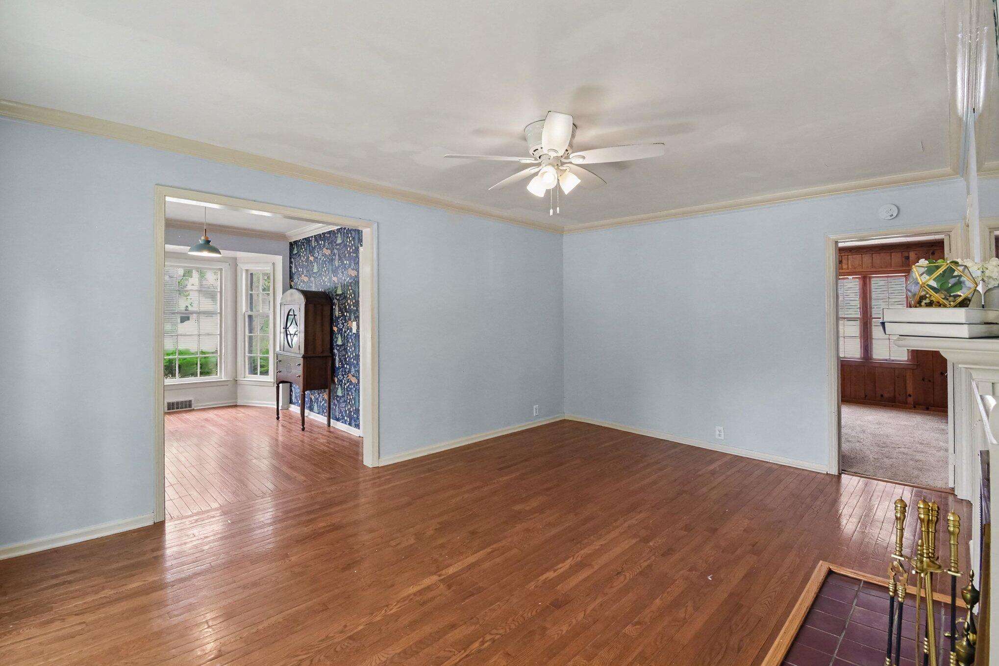 1422 Derby Drive NW Grand Rapids MI 49504