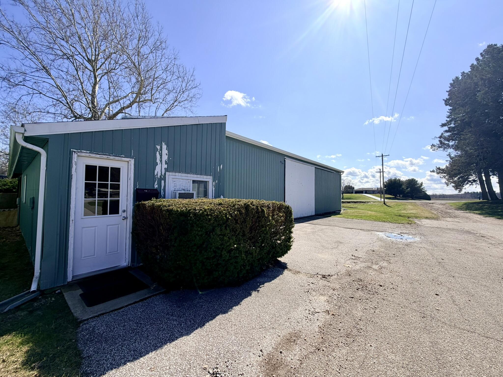 6629 N Branch Road Benton Harbor MI 49022
