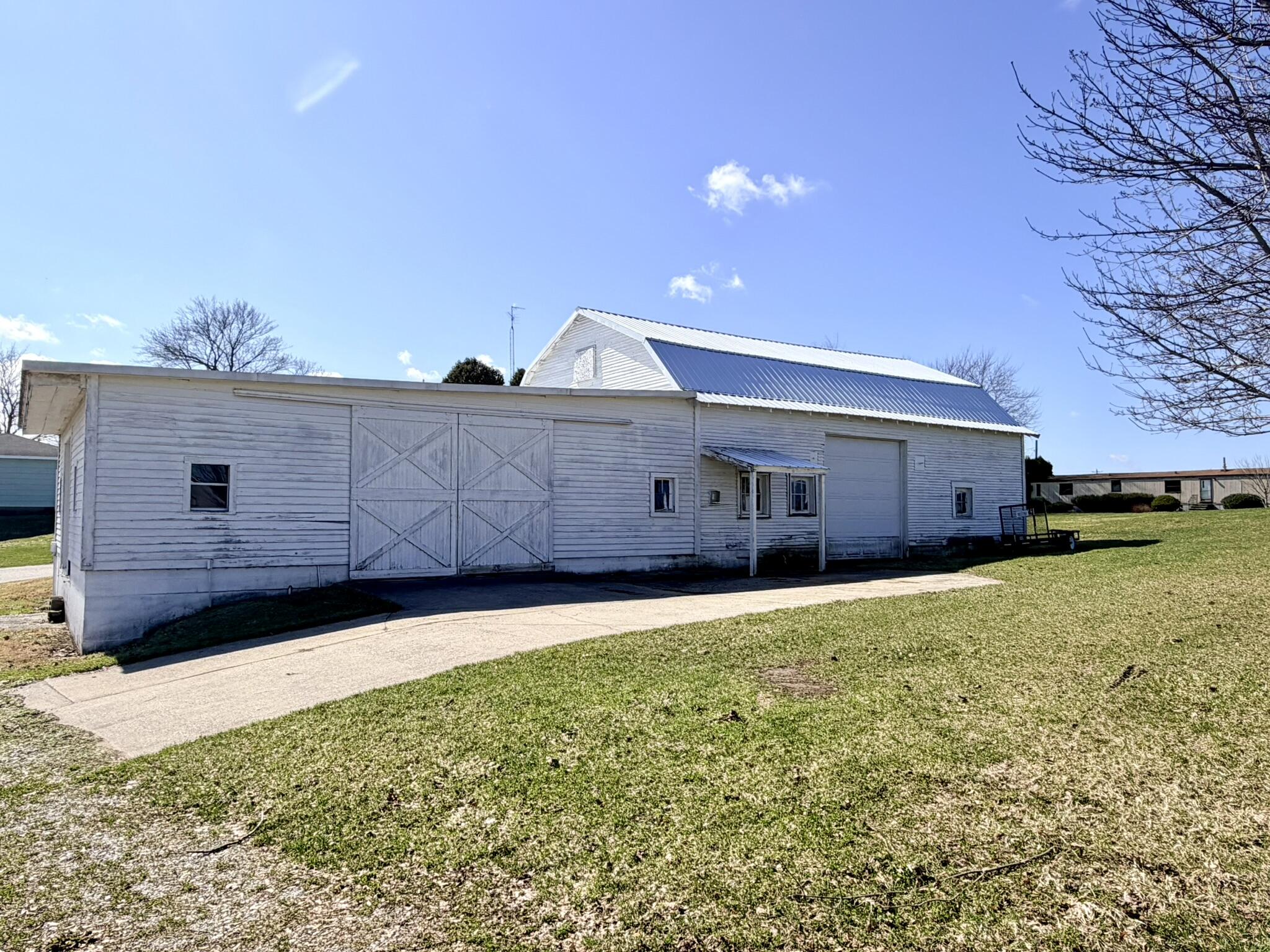 6629 N Branch Road Benton Harbor MI 49022