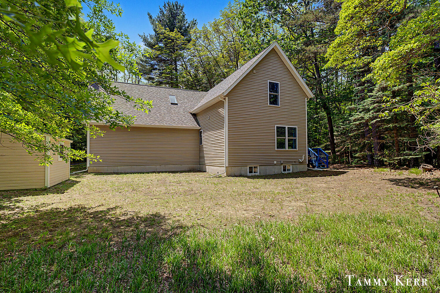 2339 Forest Trail Circle Fennville MI 49408