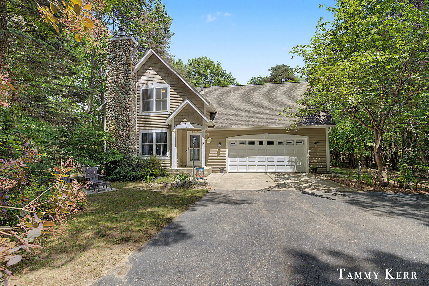 2339 Forest Trail Circle Fennville MI 49408