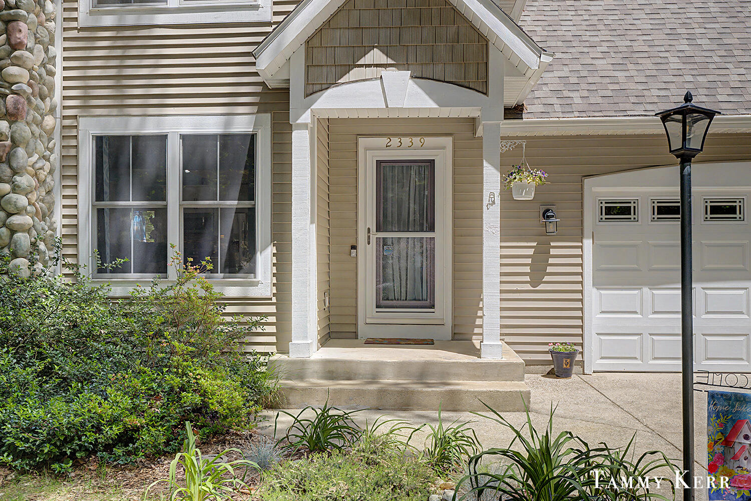 2339 Forest Trail Circle Fennville MI 49408