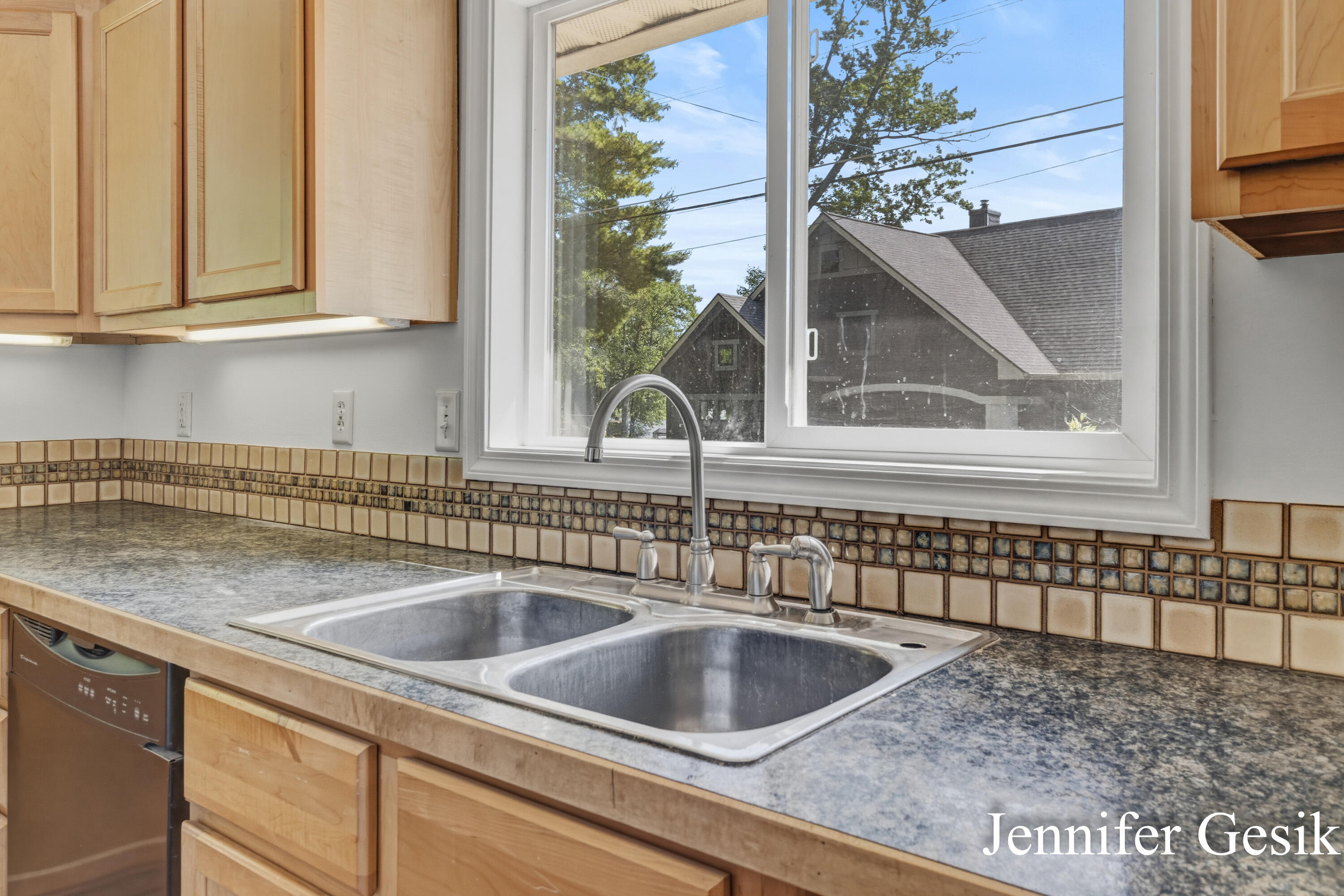 8735 Brower Lake Drive NE Rockford MI 49341