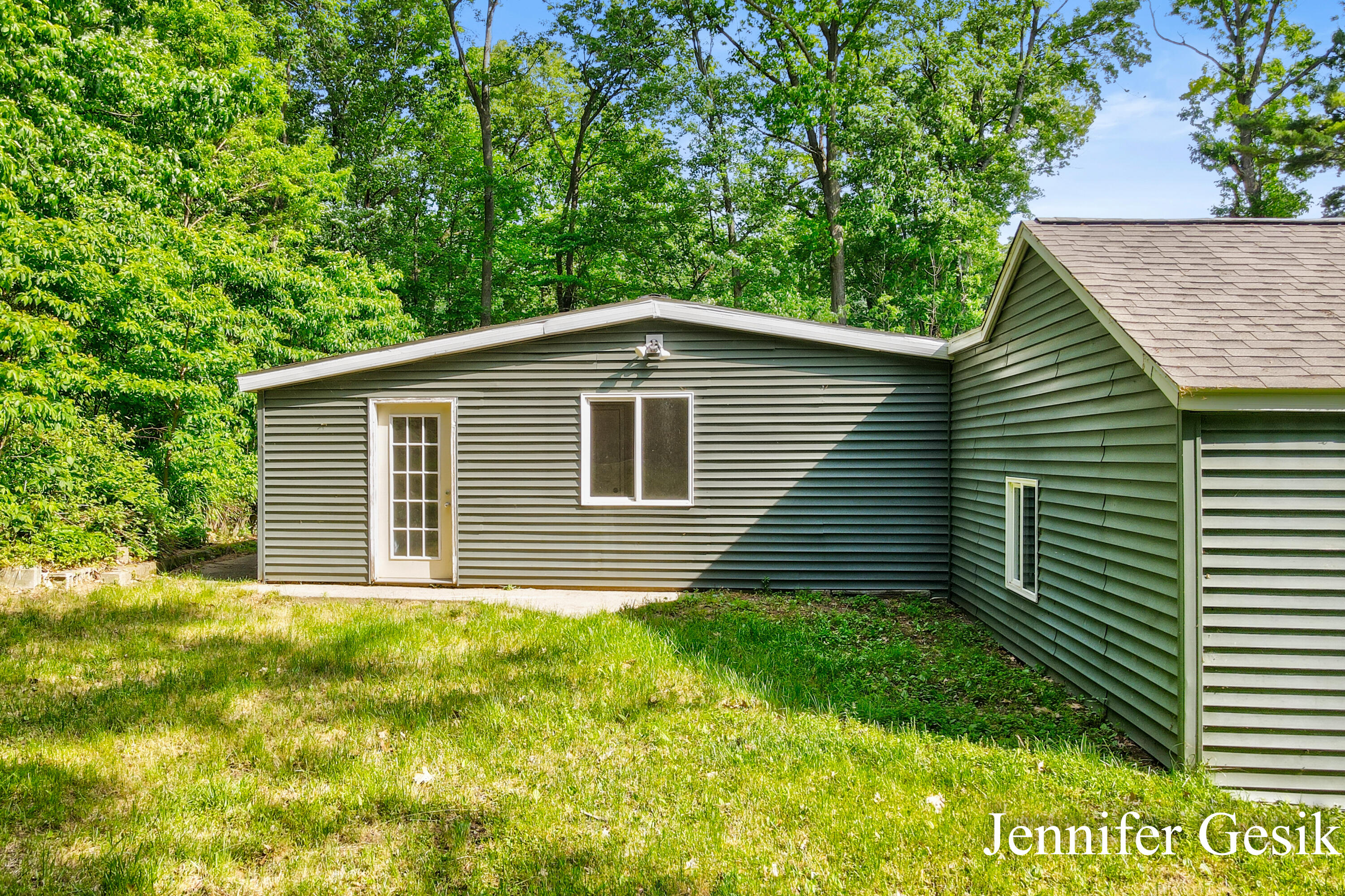 8735 Brower Lake Drive NE Rockford MI 49341