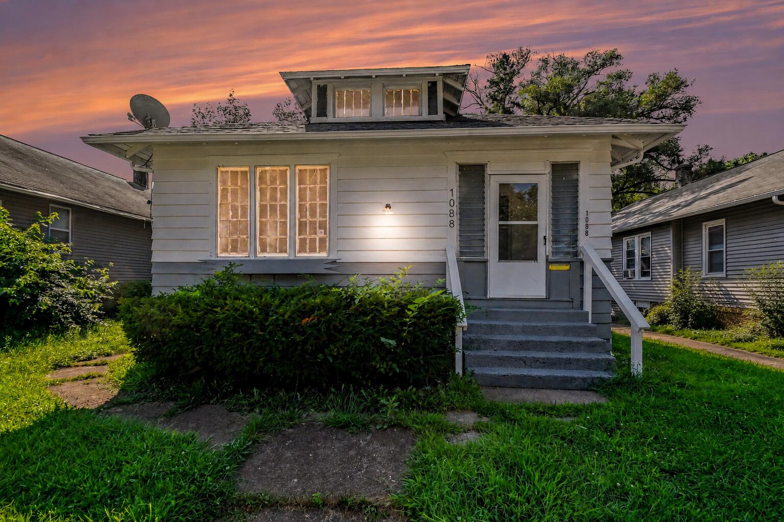 1088 Ogden Avenue Benton Harbor MI 49022
