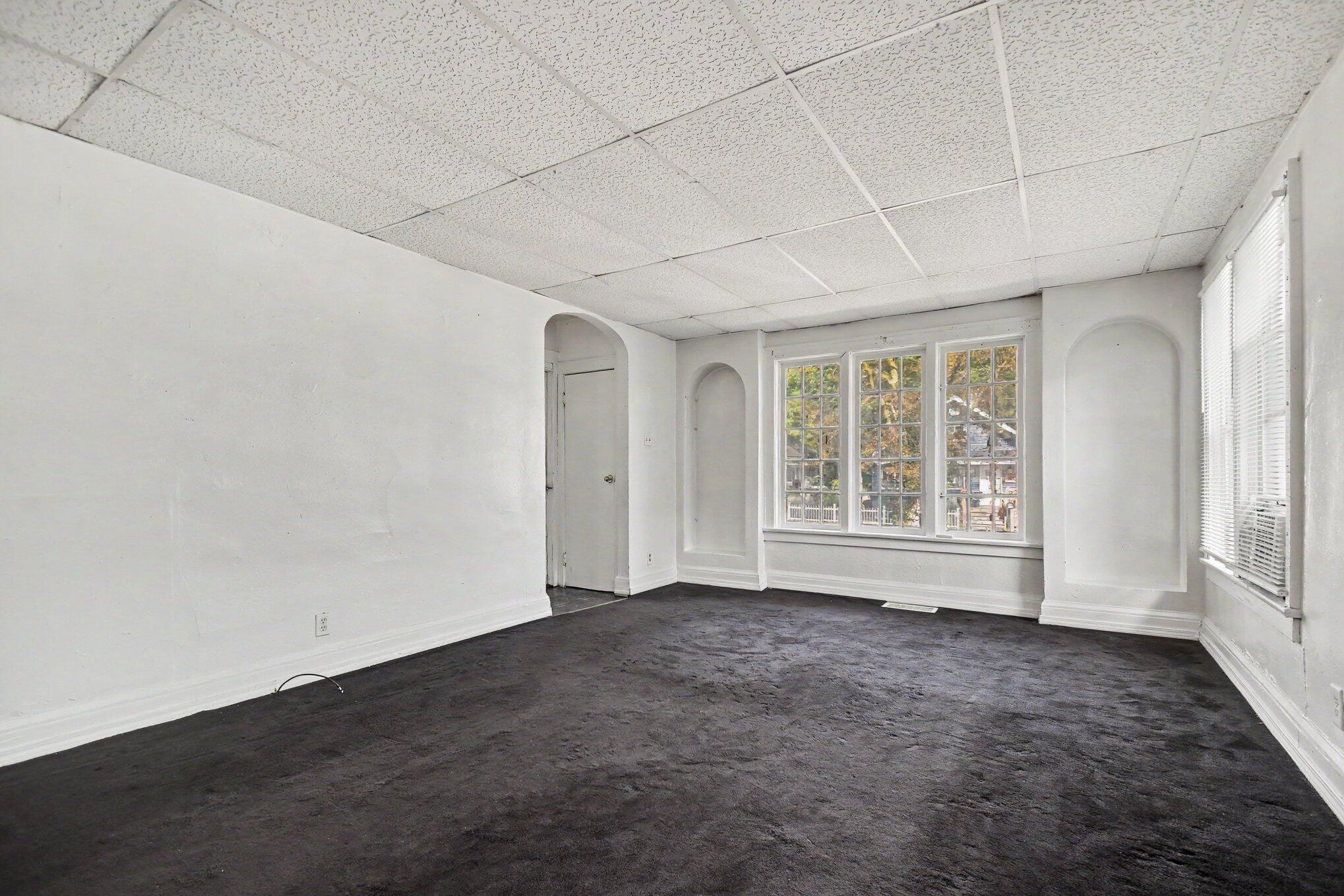 1088 Ogden Avenue Benton Harbor MI 49022