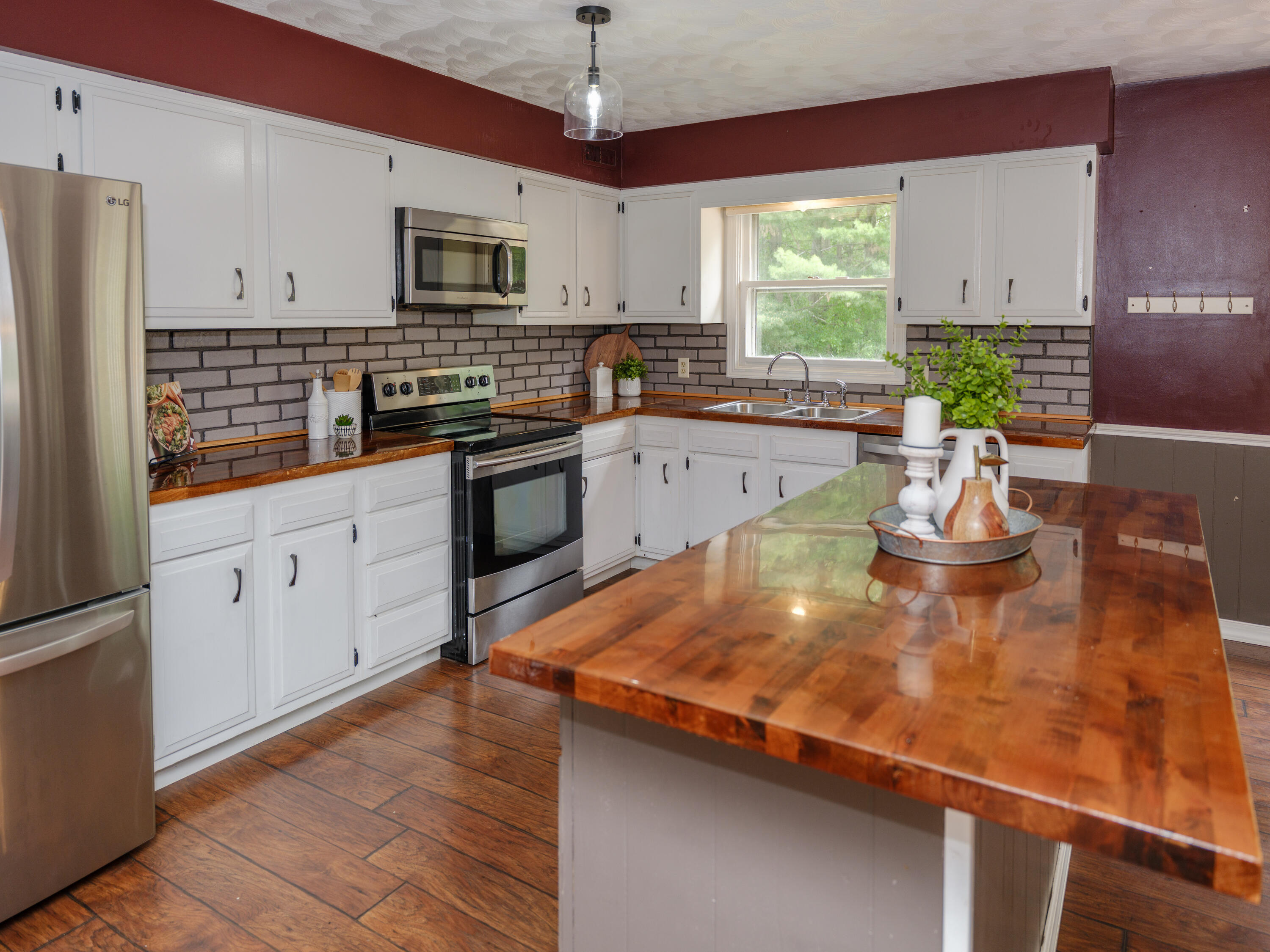 5088 Driftwood Avenue Kalamazoo MI 49009