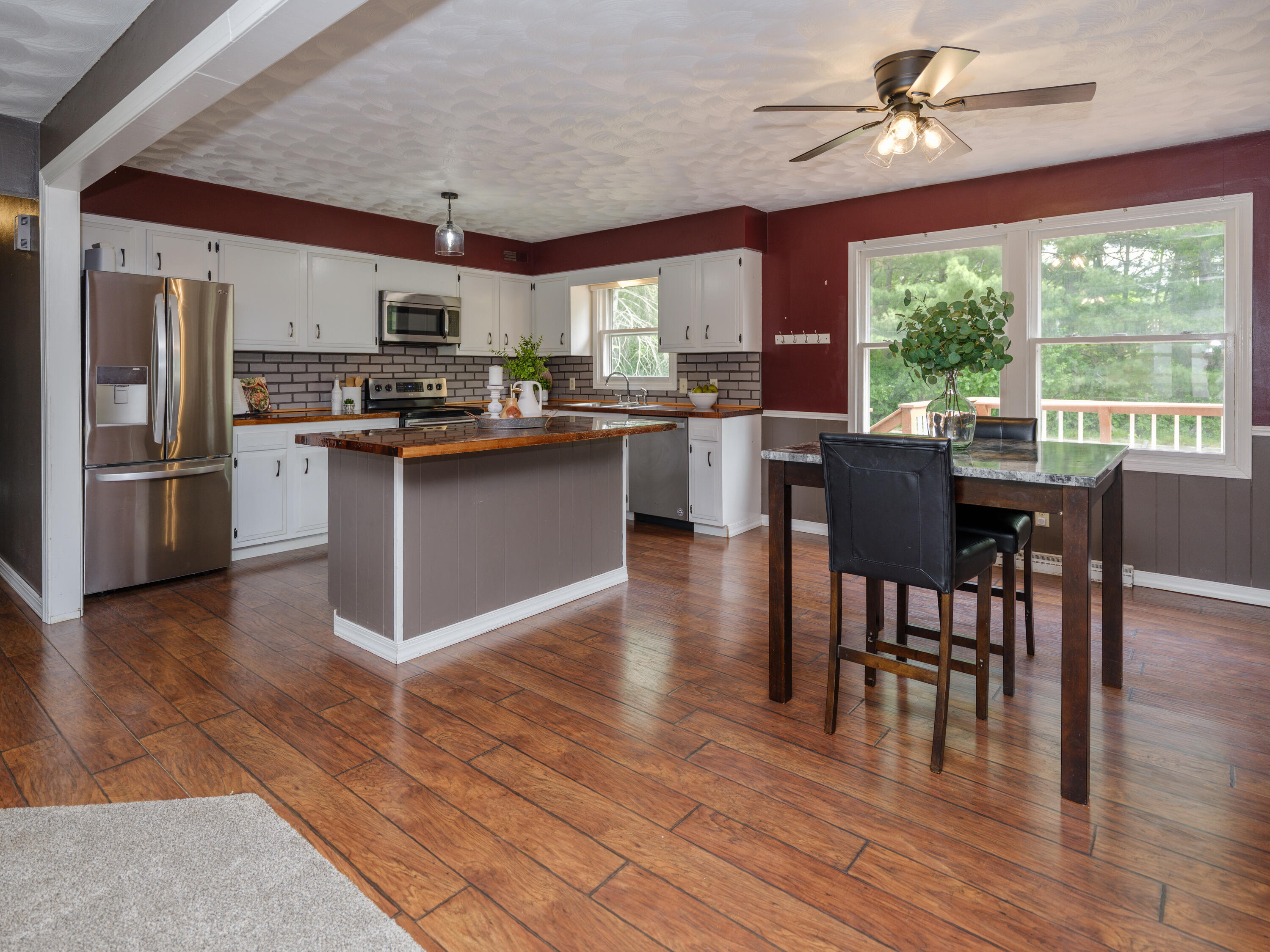 5088 Driftwood Avenue Kalamazoo MI 49009