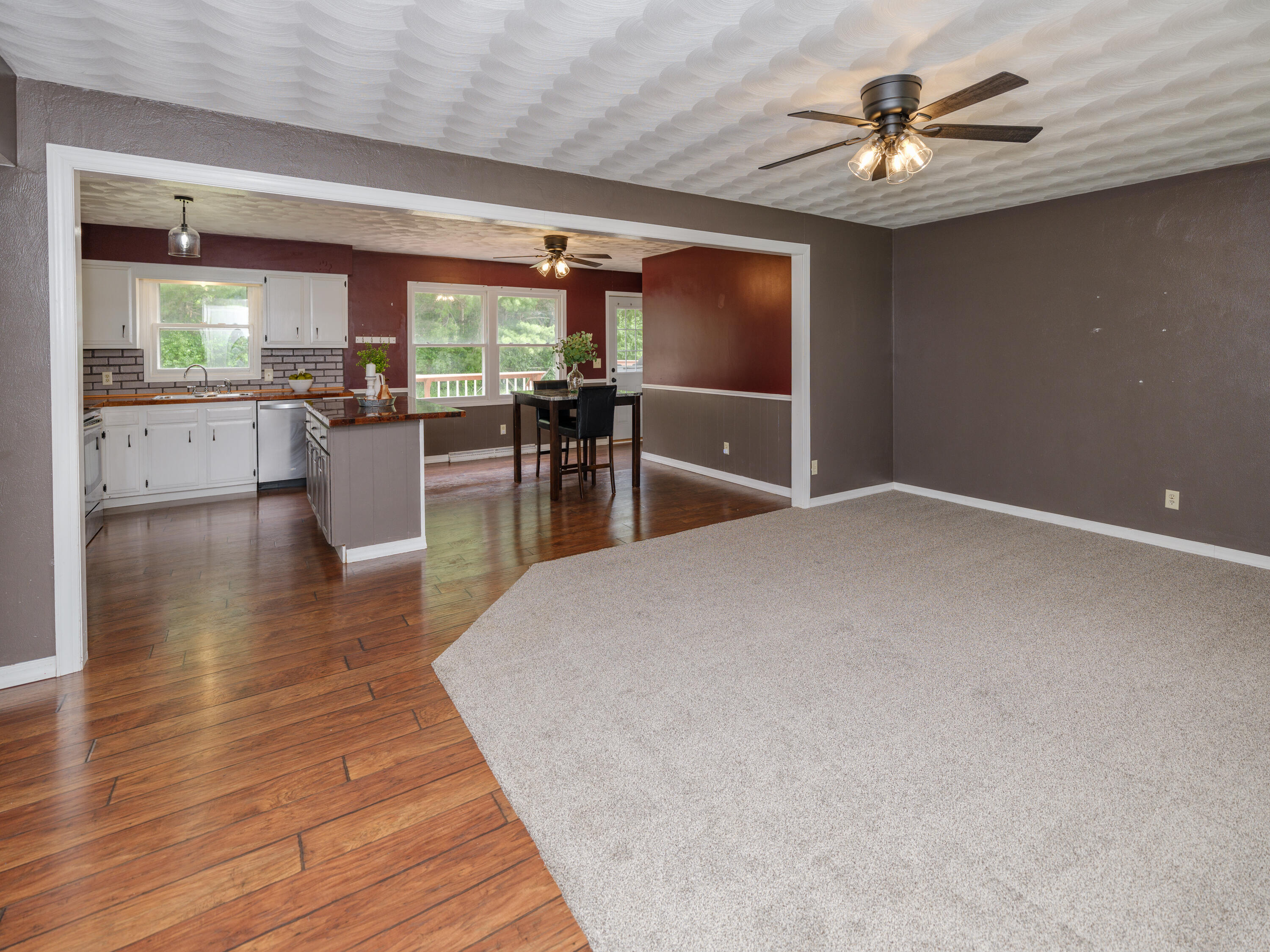 5088 Driftwood Avenue Kalamazoo MI 49009
