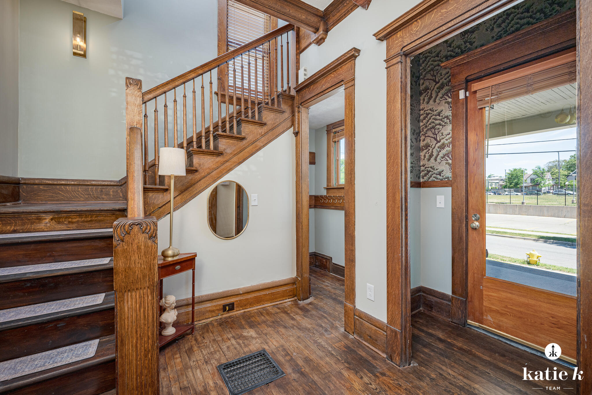 427 James Avenue SE Grand Rapids MI 49503