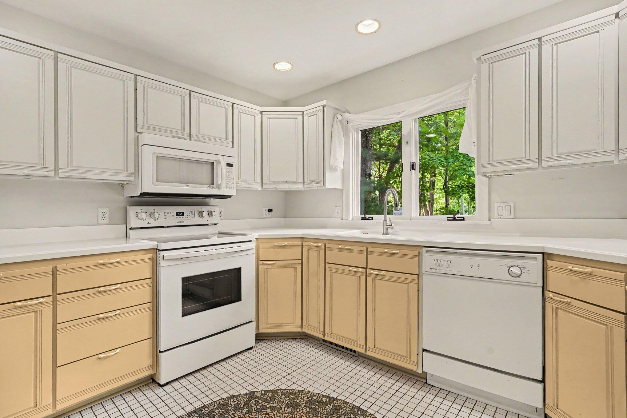 1249 Heather Court Holland MI 49423