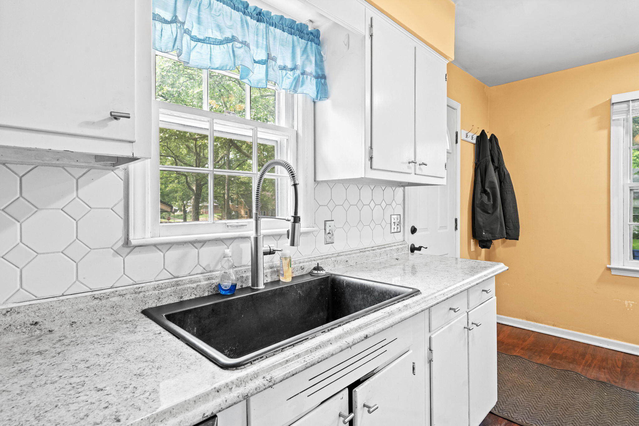 1222 Portland Avenue NE Grand Rapids MI 49505