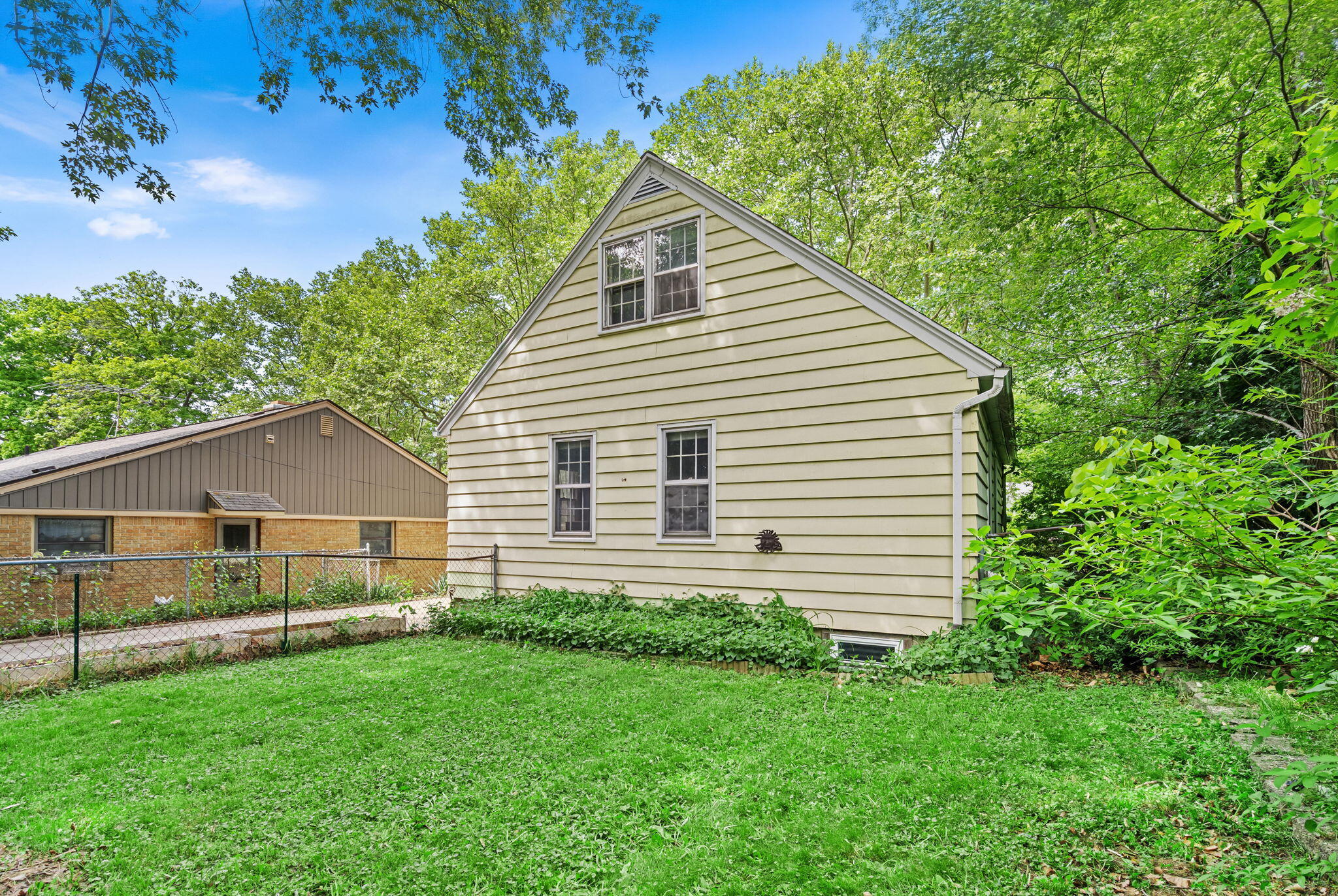 1222 Portland Avenue NE Grand Rapids MI 49505