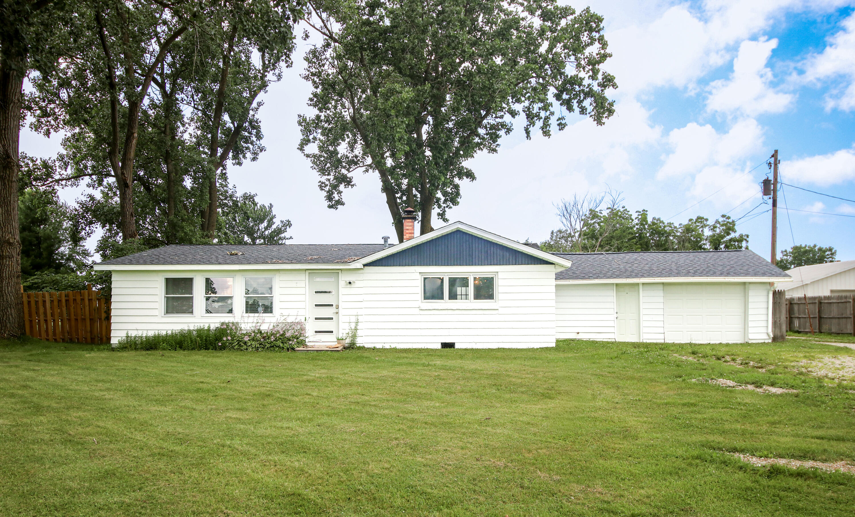 18528 Pardee Road Galien MI 49113