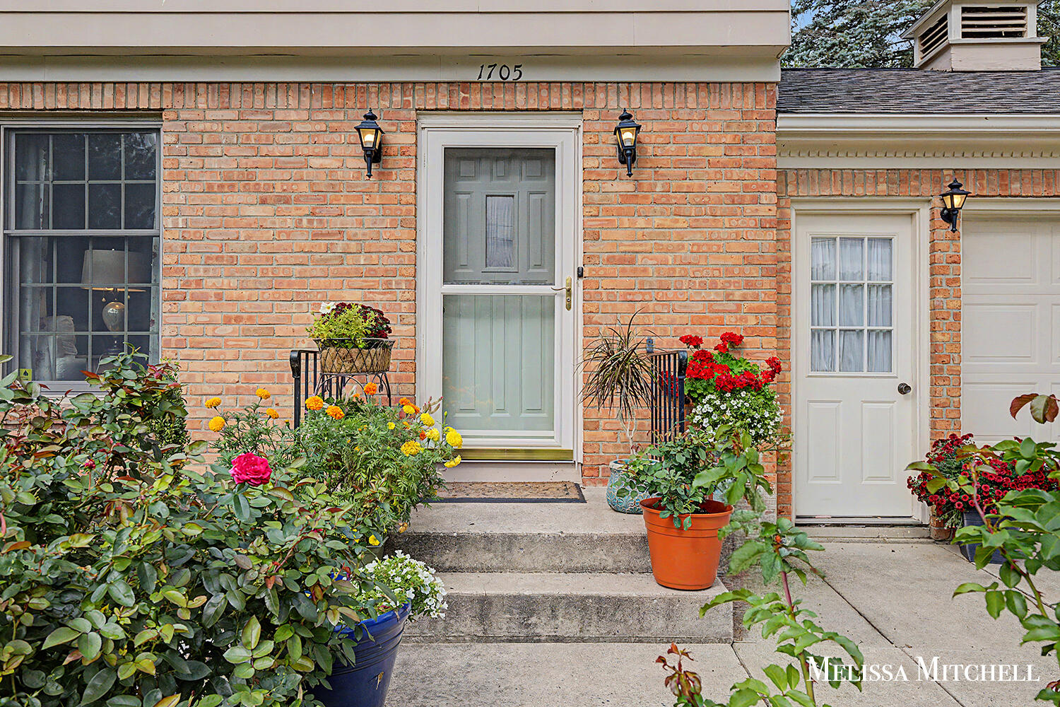 1705 Ridgewood Avenue SE Grand Rapids MI 49506
