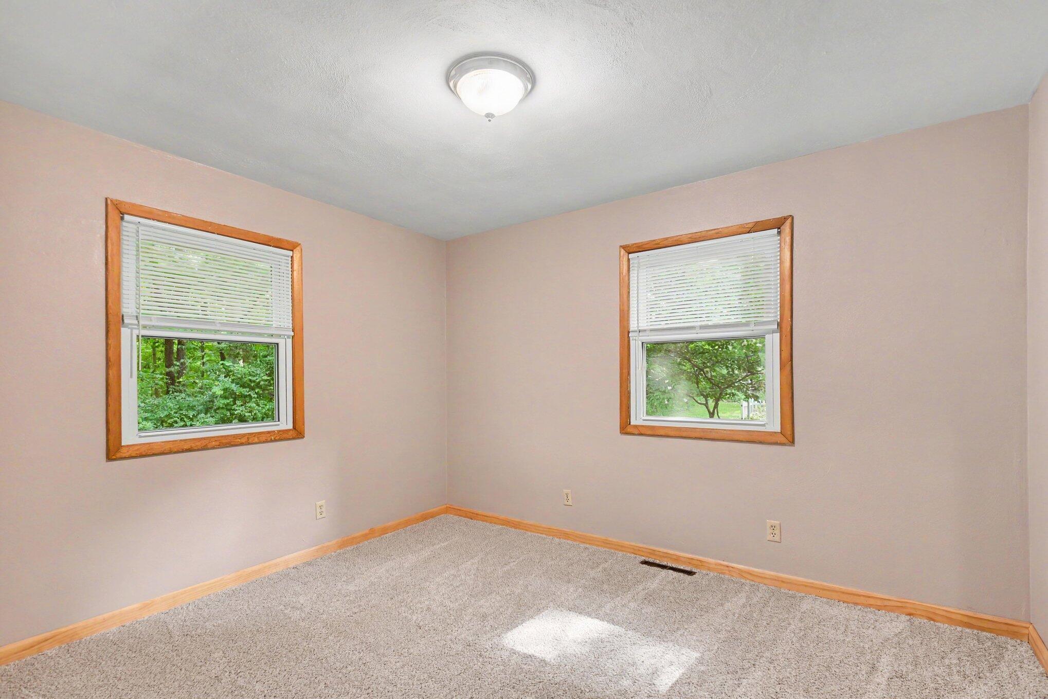 69513 Leet Road Niles MI 49120