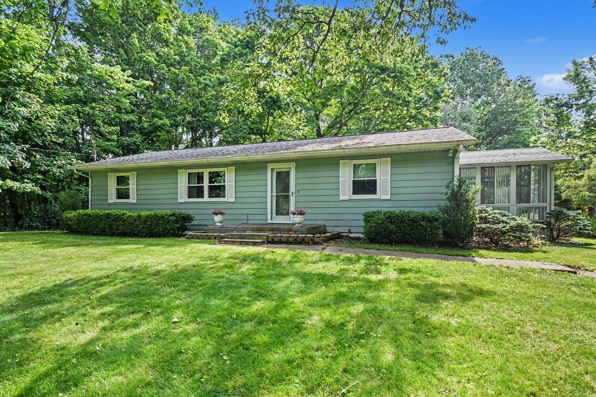 69513 Leet Road Niles MI 49120