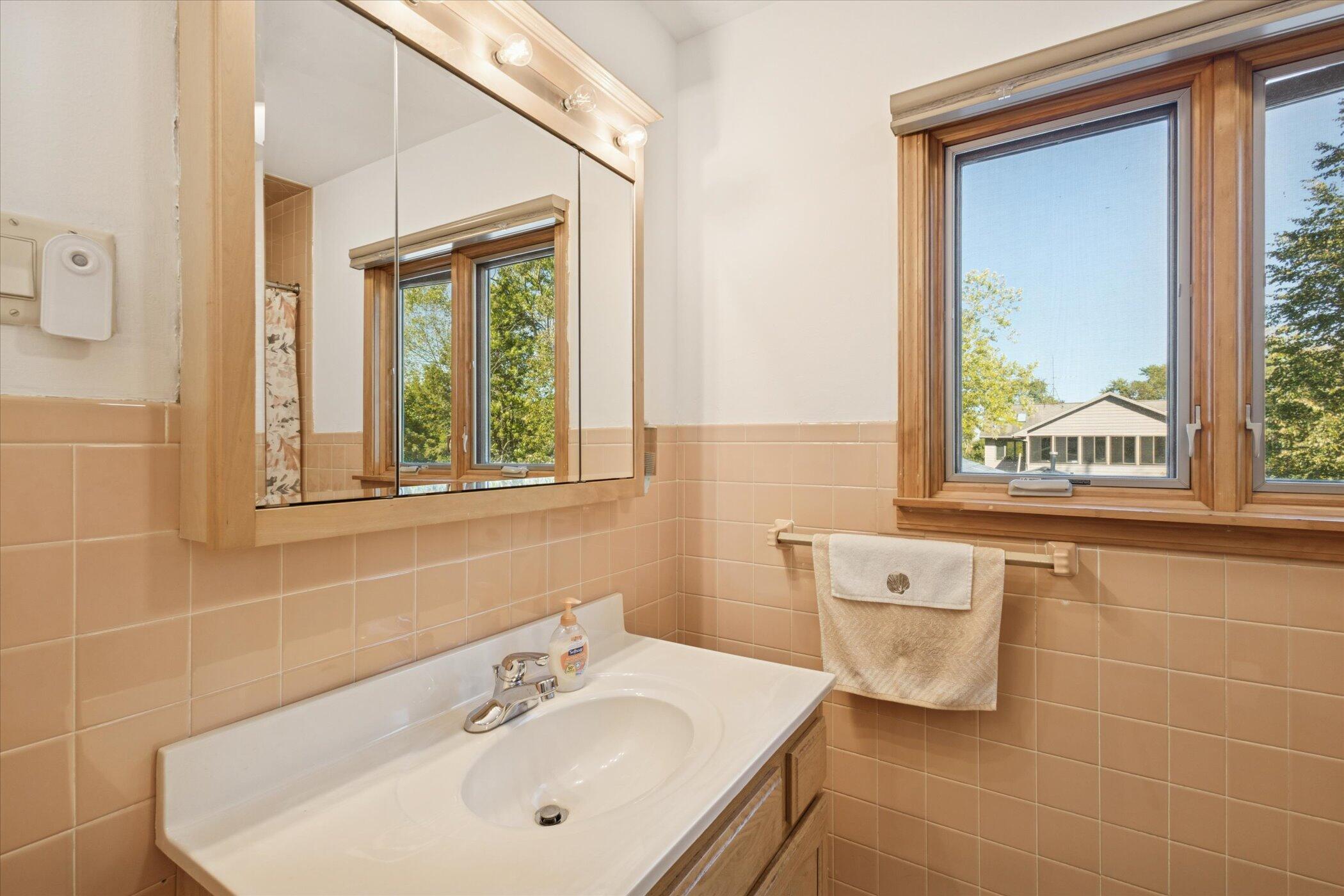 1407 Shore Drive New Buffalo MI 49117