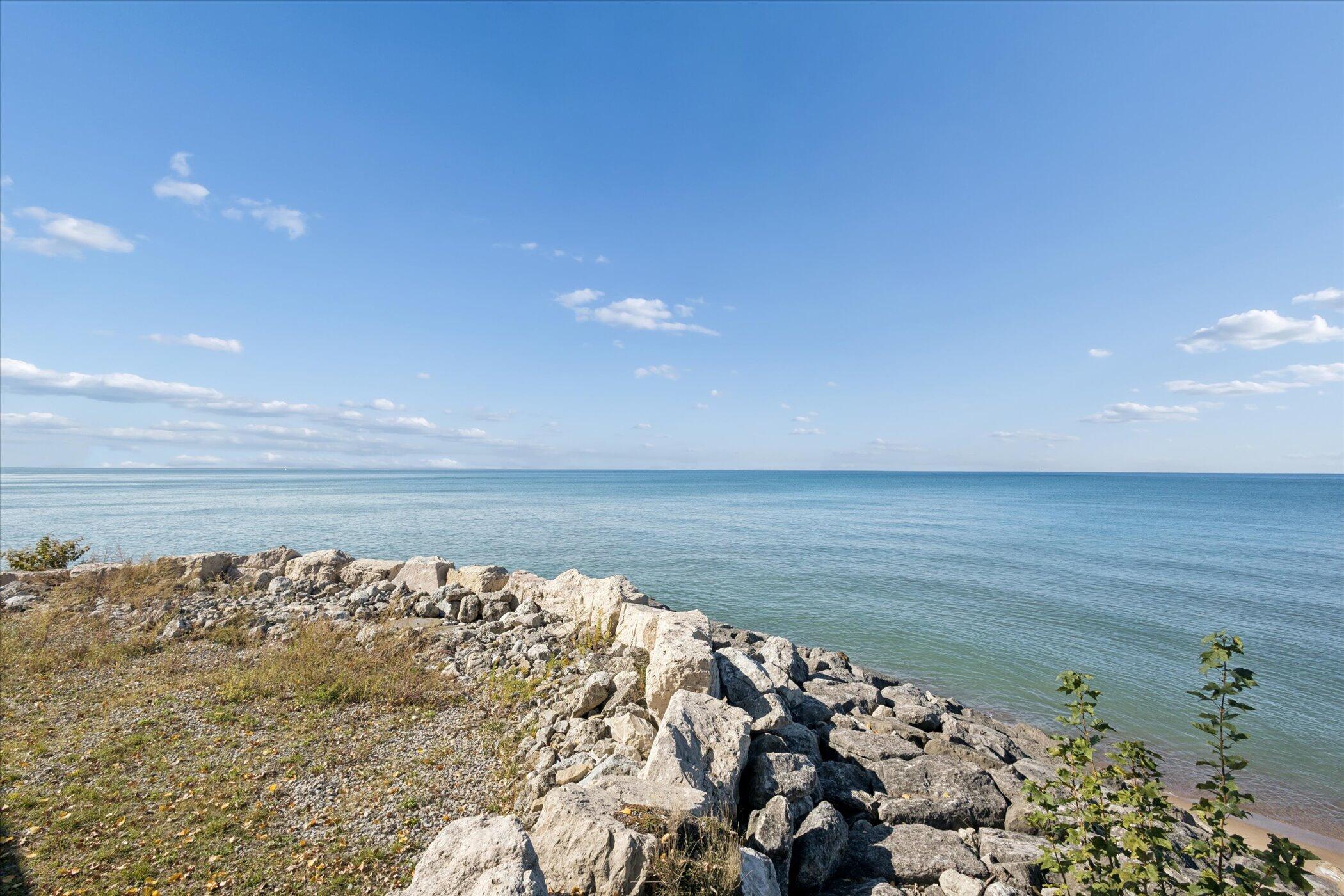 1407 Shore Drive New Buffalo MI 49117