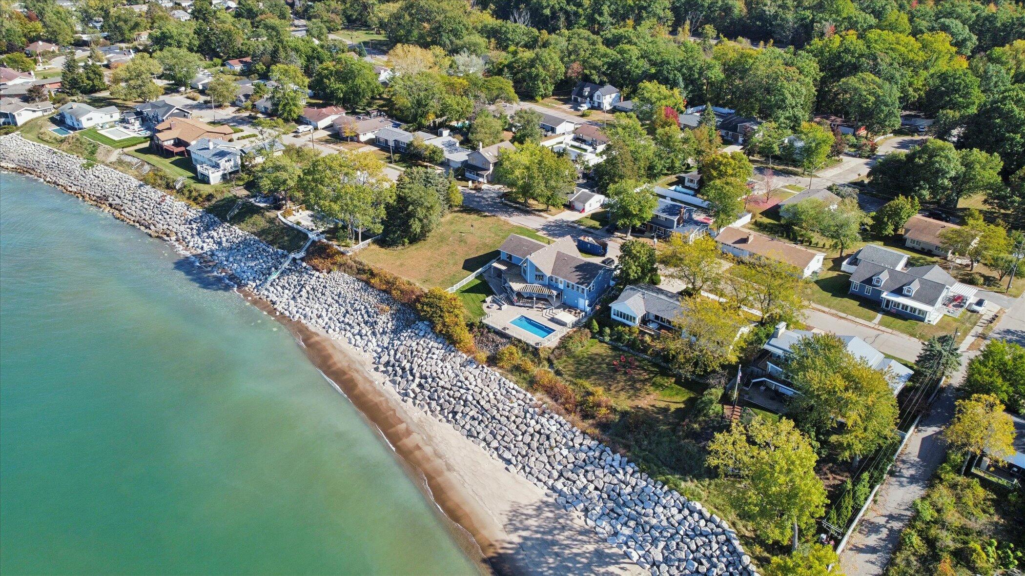 1407 Shore Drive New Buffalo MI 49117