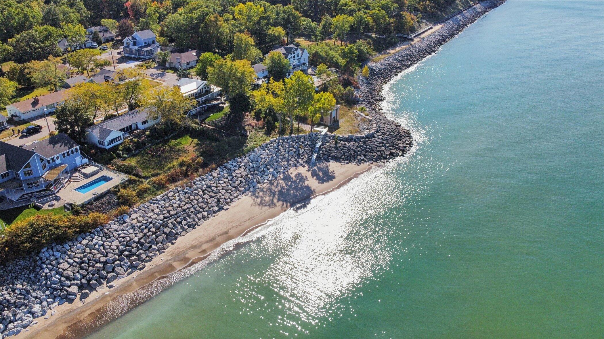 1407 Shore Drive New Buffalo MI 49117