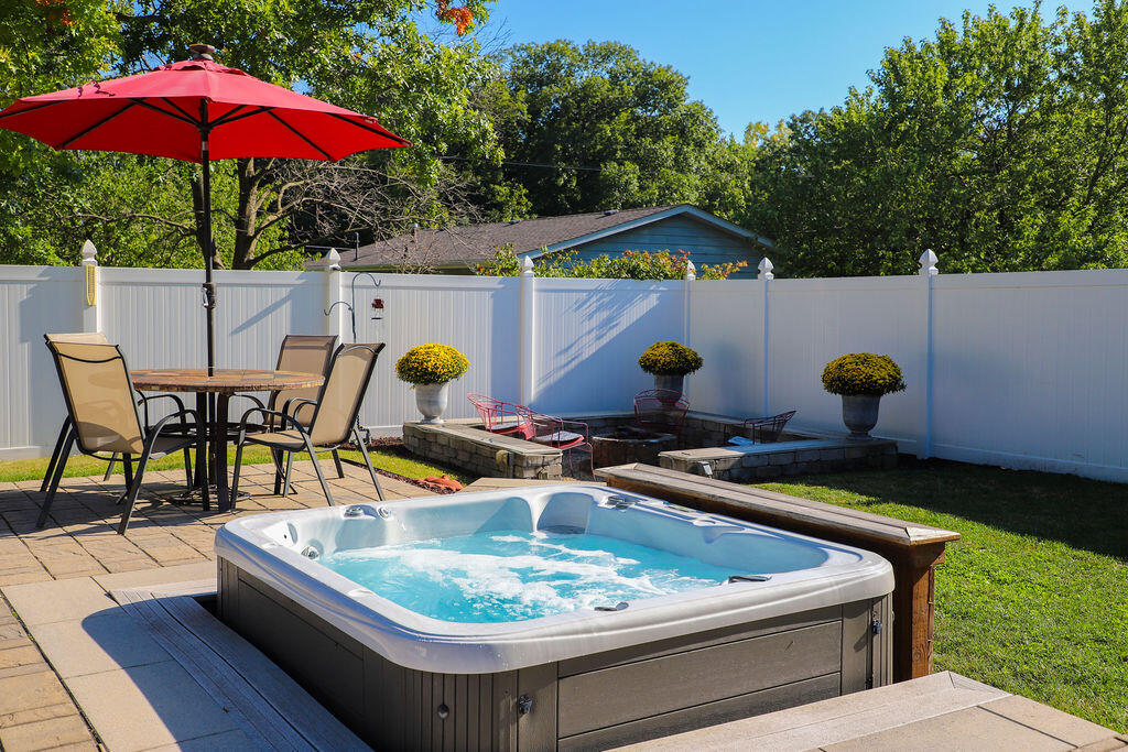 1407 Shore Drive New Buffalo MI 49117