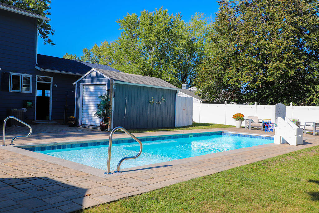 1407 Shore Drive New Buffalo MI 49117